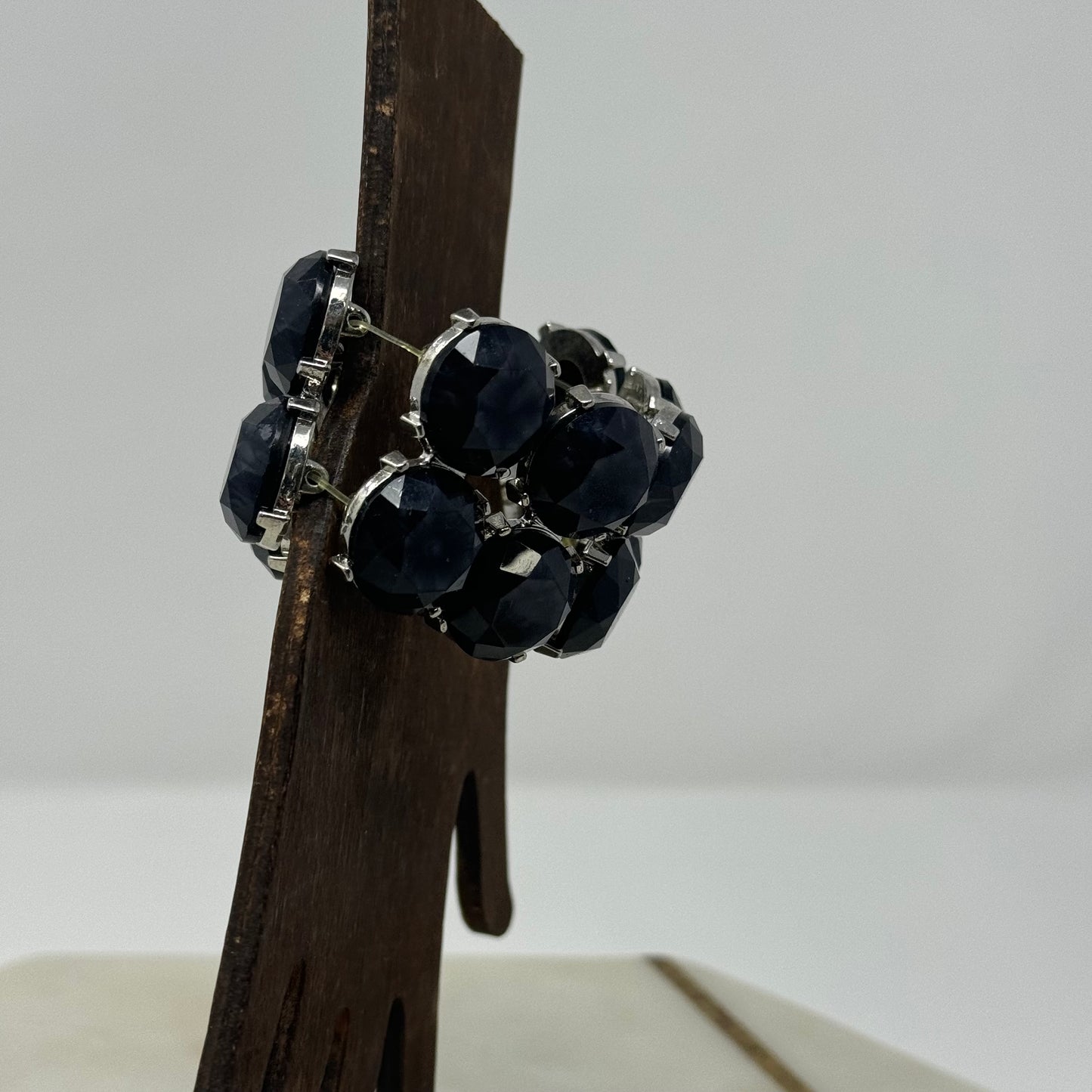 Bracelet Black Statement Rhinestone Stretch Cuff Bangle 8 in Costume Jewelry