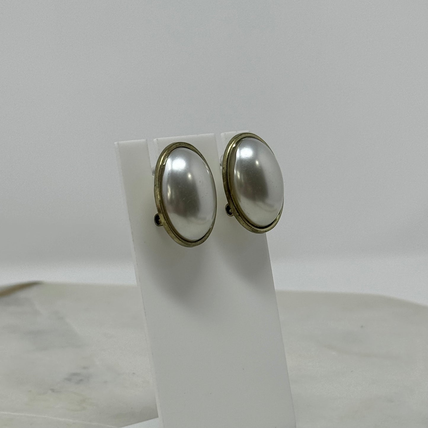 ABC Studios Earrings Classic Faux Pearl White Oval Button Stud .75 in Costume Jewelry