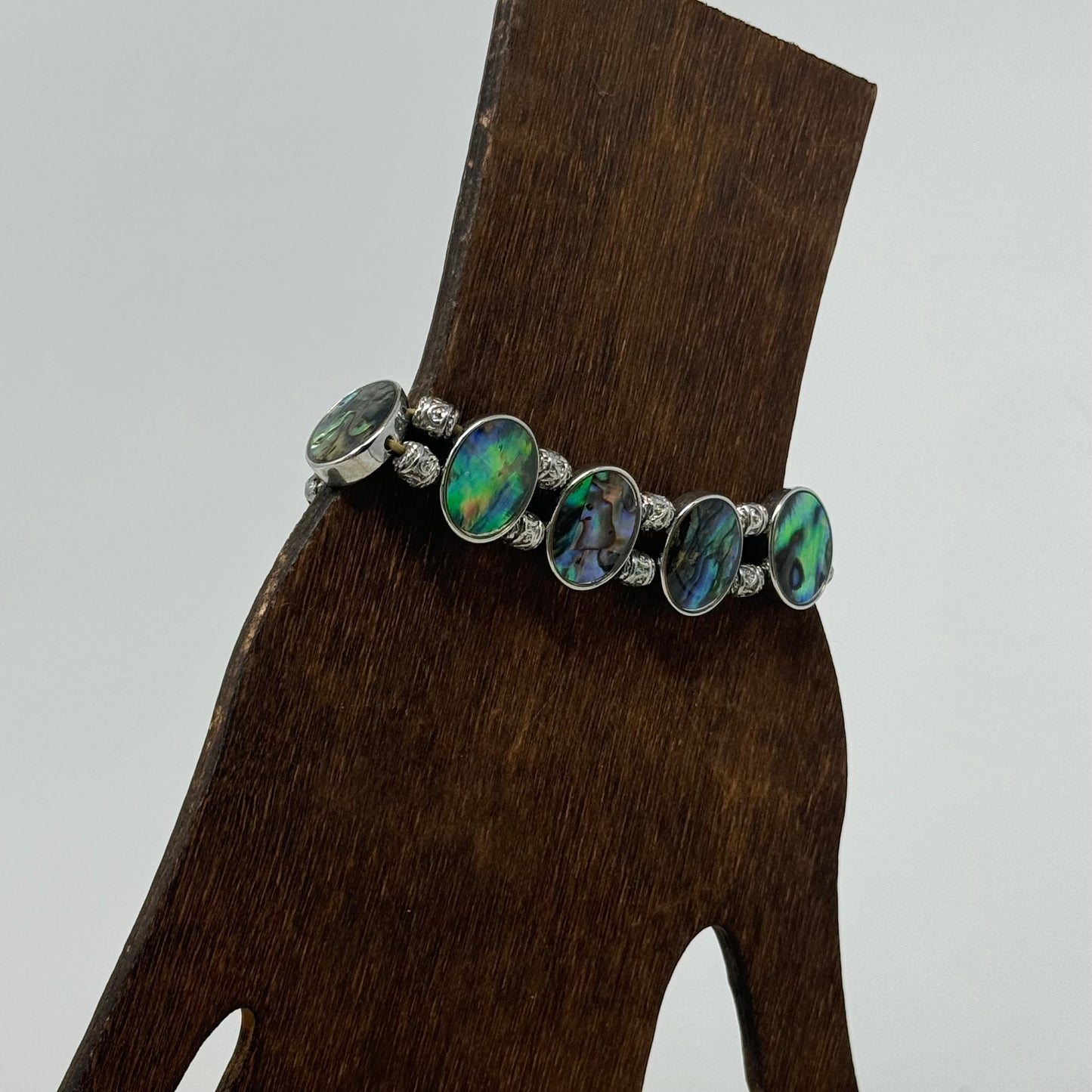 Bracelet Beachy Freshwater Pearl Beaded Metallic Mother Of Pearl Green 7 in