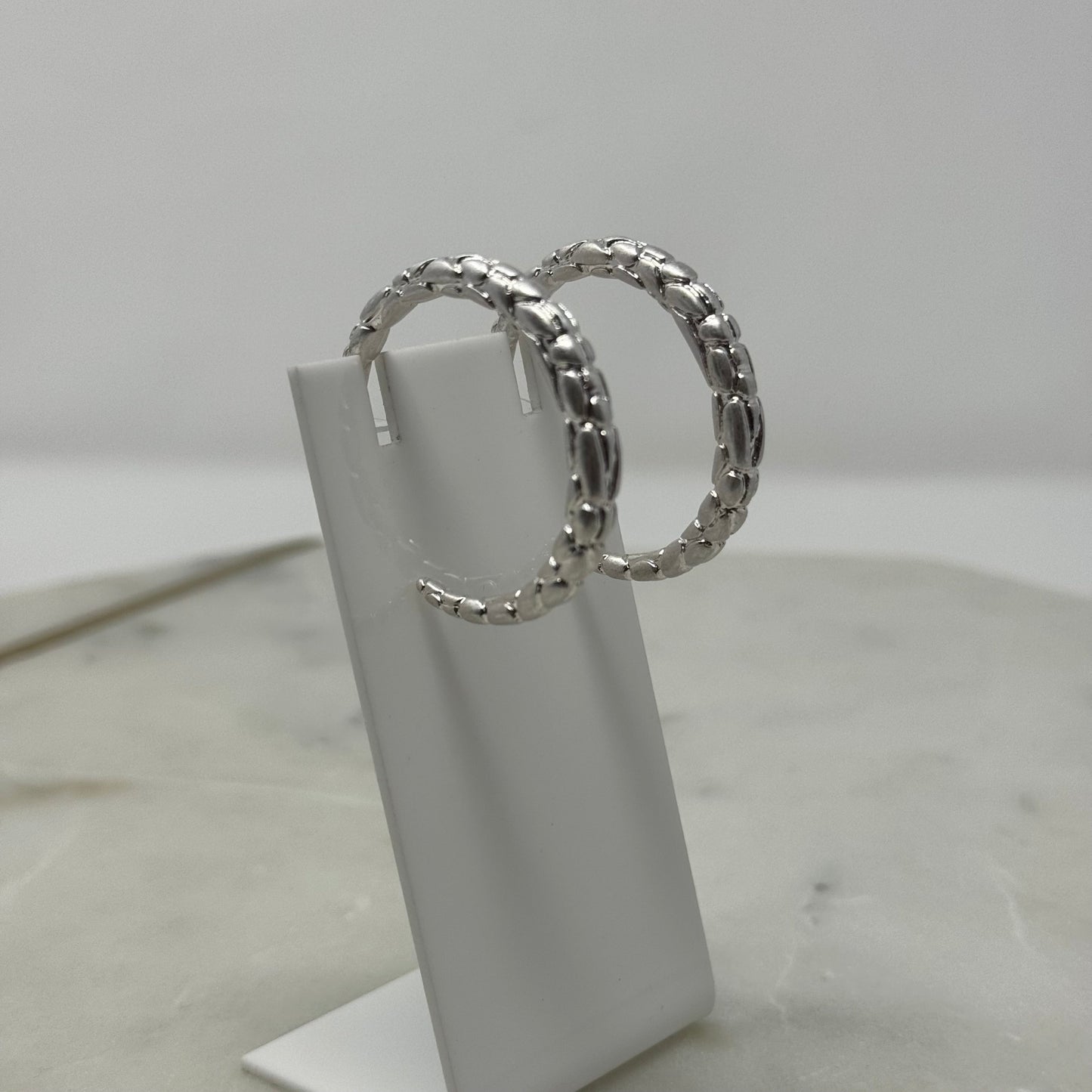 New Pomina Silver Textured Hoop Post Earrings