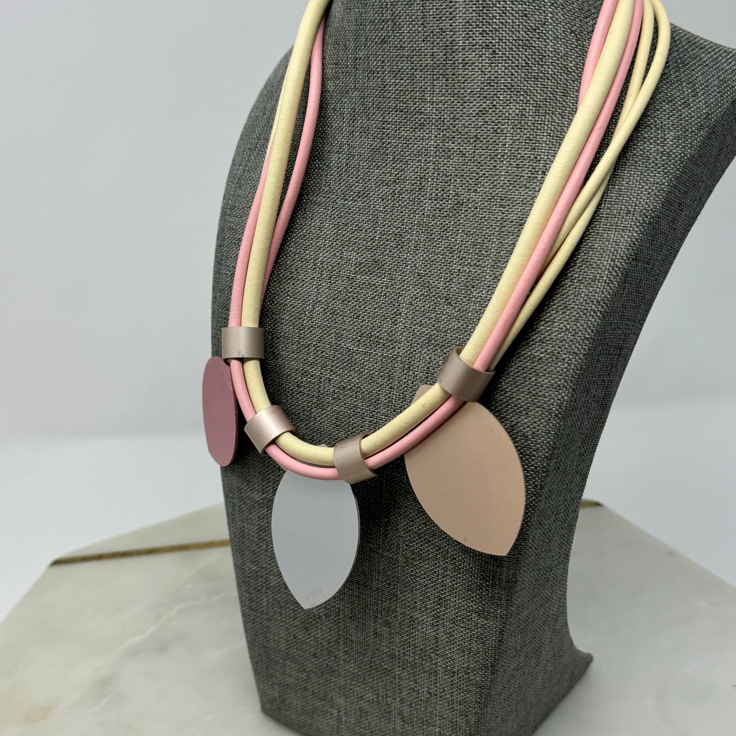 Womens Necklace Statement Metal Leaf Pendants Pink Cord 18 in Magnet Clasp