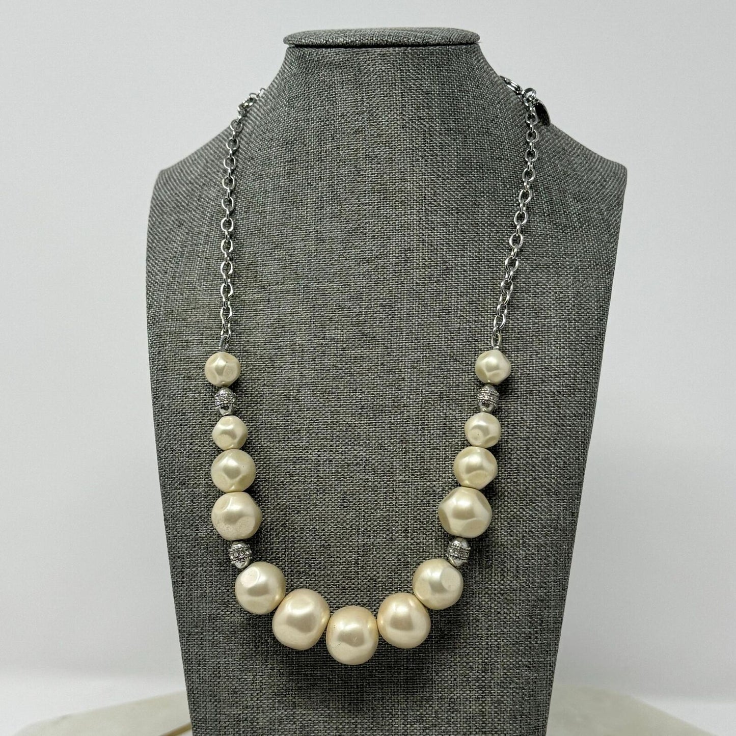 Lia Sophia Necklace Silver Chain Graduated Off White Pearl Rhinestone Accent 18”