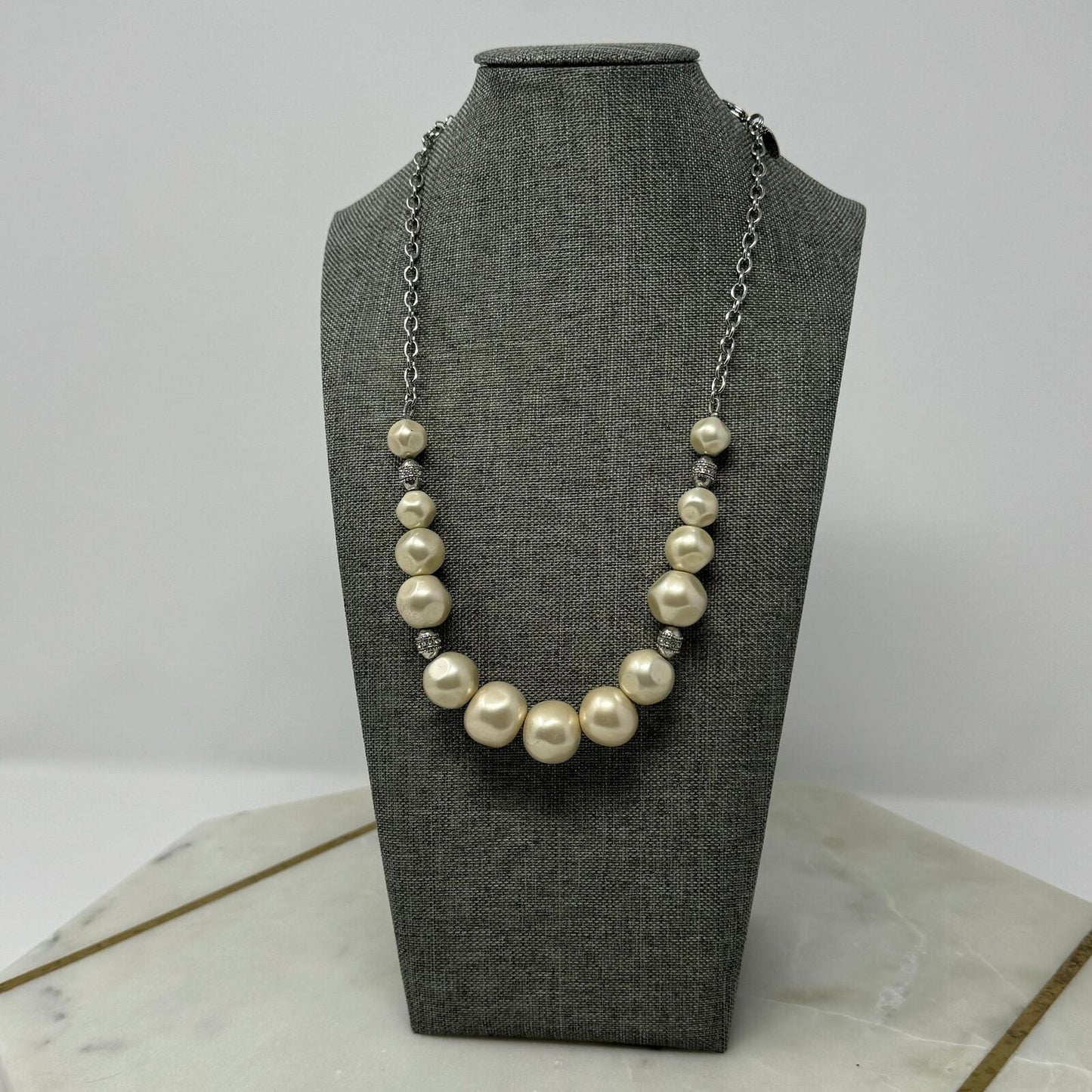 Lia Sophia Necklace Silver Chain Graduated Off White Pearl Rhinestone Accent 18”