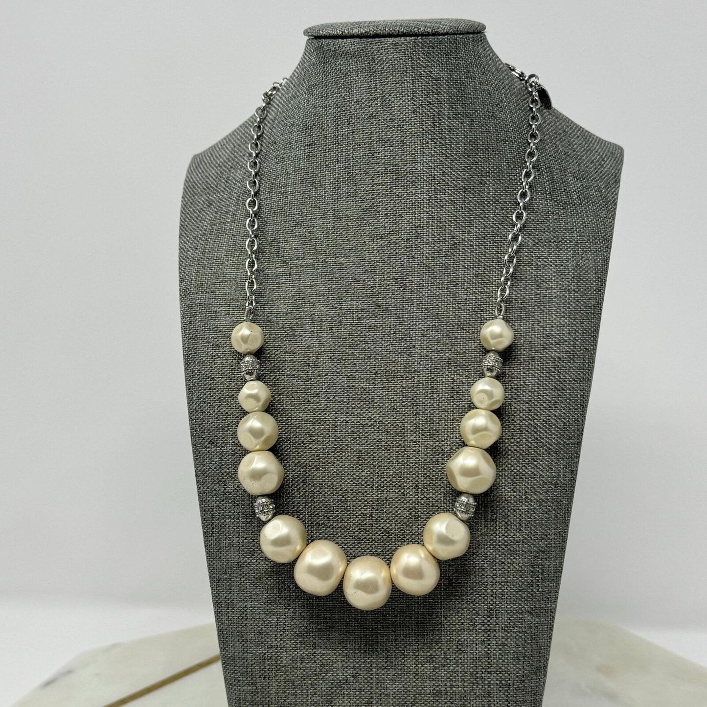 Lia Sophia Necklace Silver Chain Graduated Off White Pearl Rhinestone Accent 18”