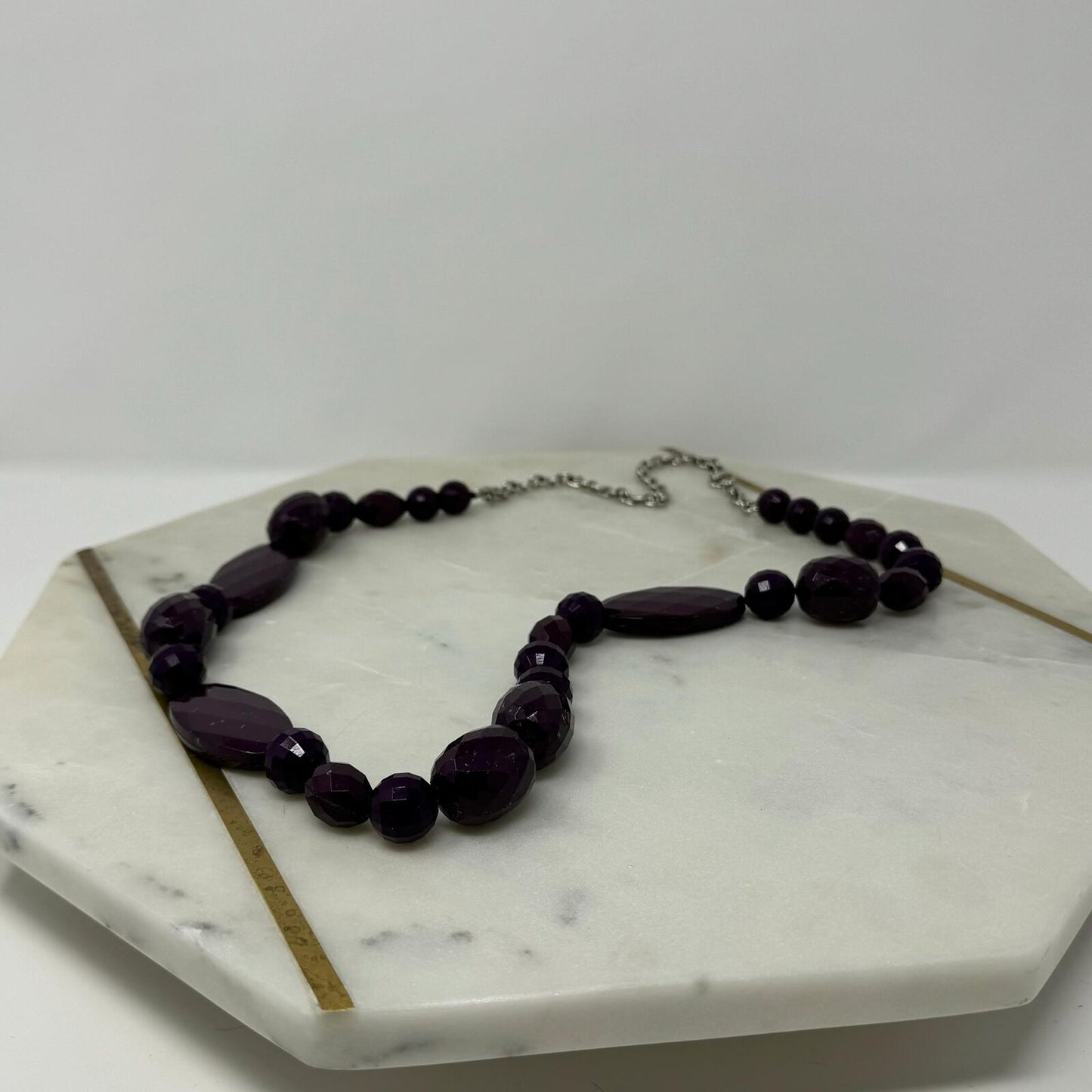 Purple Beaded Fashion Necklace Faceted Sparkle Accent Beads Chain Elegant Chic