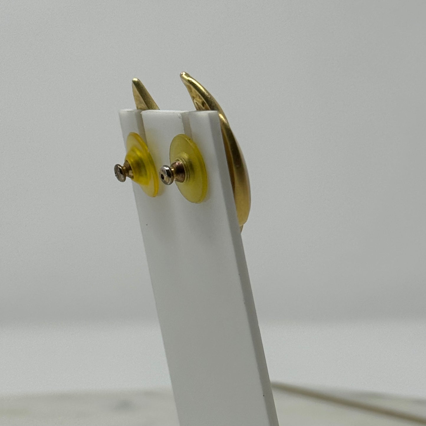 Vintage Gold & Cream Enamel Teardrop Earrings