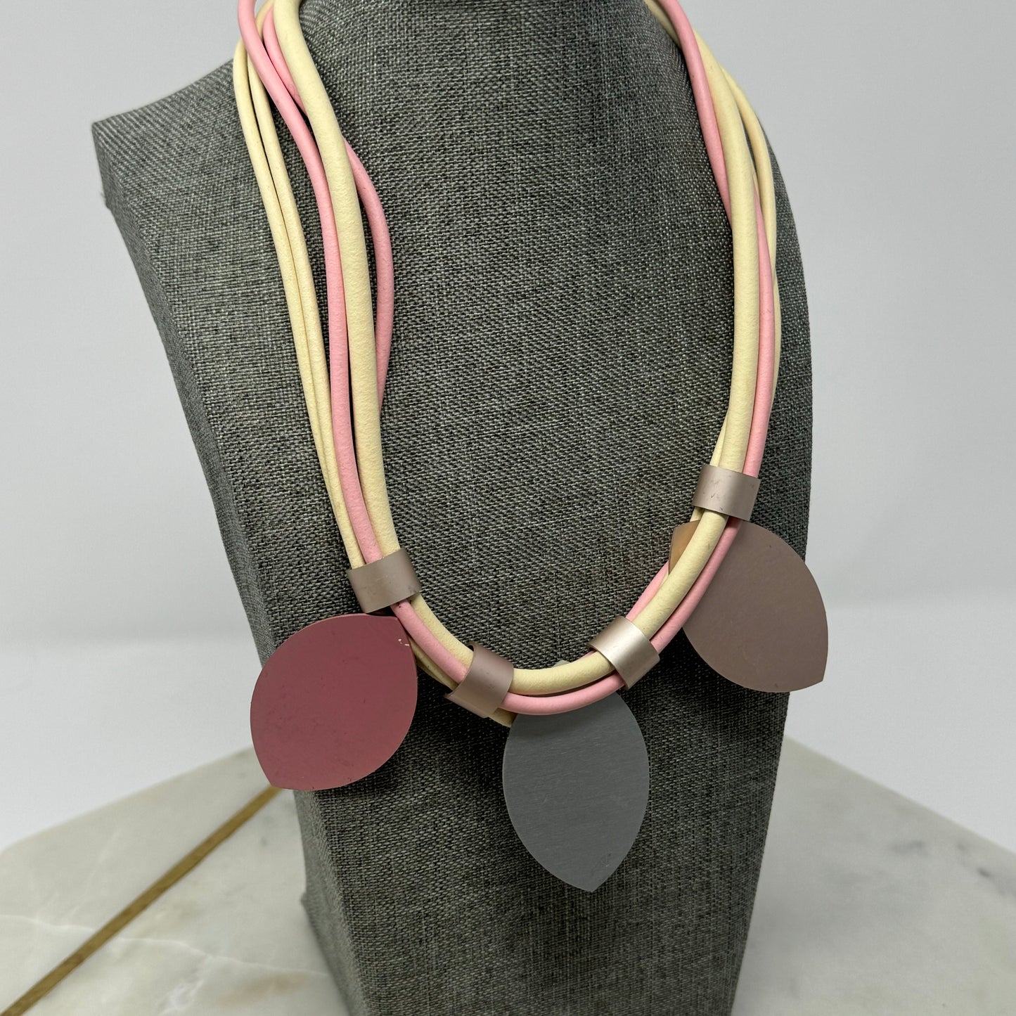 Womens Necklace Statement Metal Leaf Pendants Pink Cord 18 in Magnet Clasp
