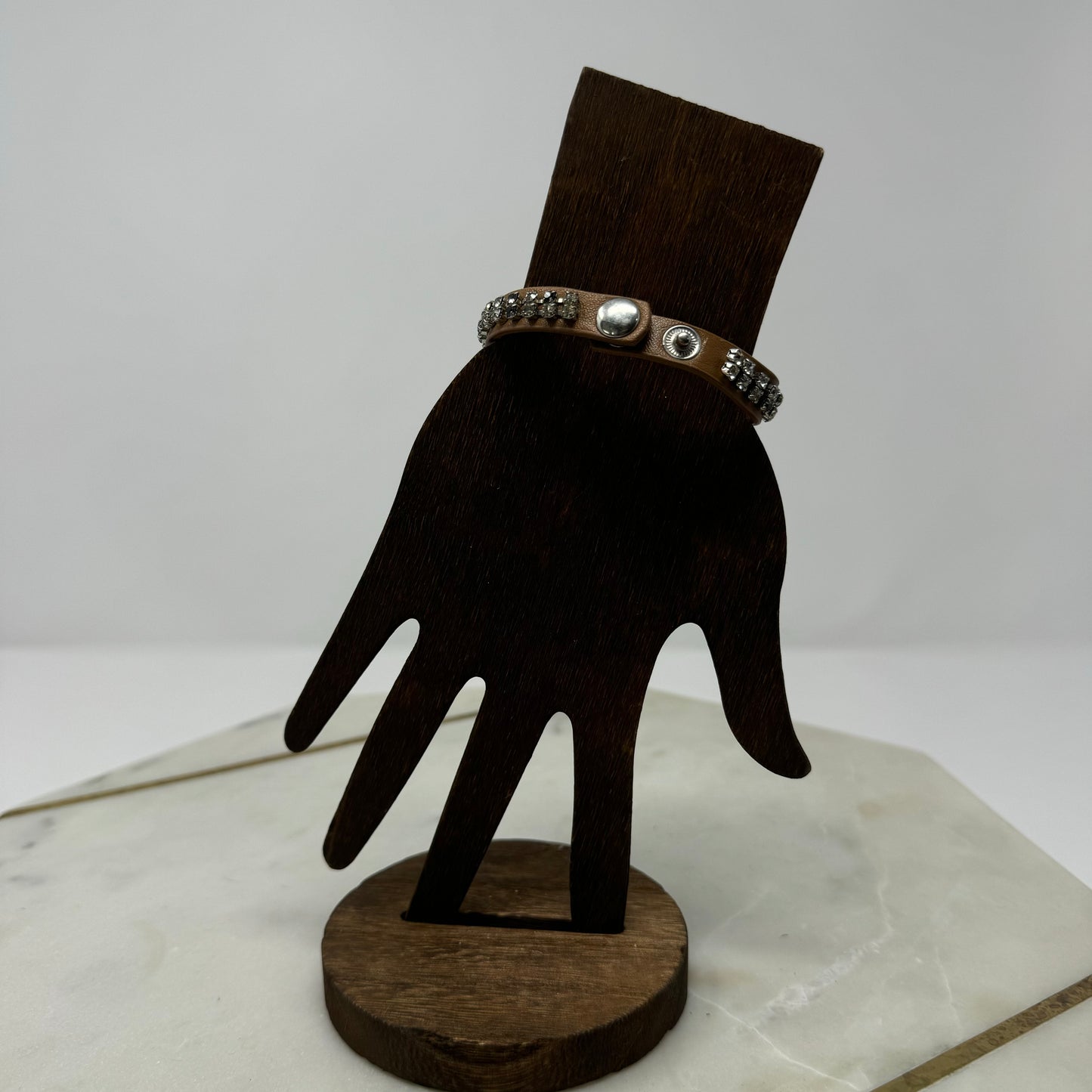 Bracelet Boho Southwest Brown Leather Rhinestone Bangle 7.75 Inch