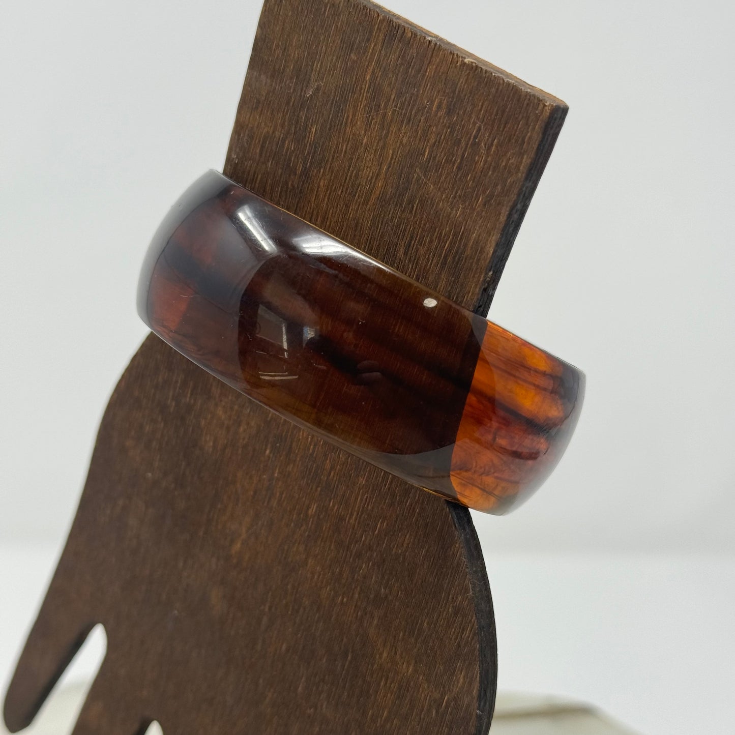 Vintage Amber Resin Bangle Bracelet - Retro Wide Brown Marbled Minimal Design