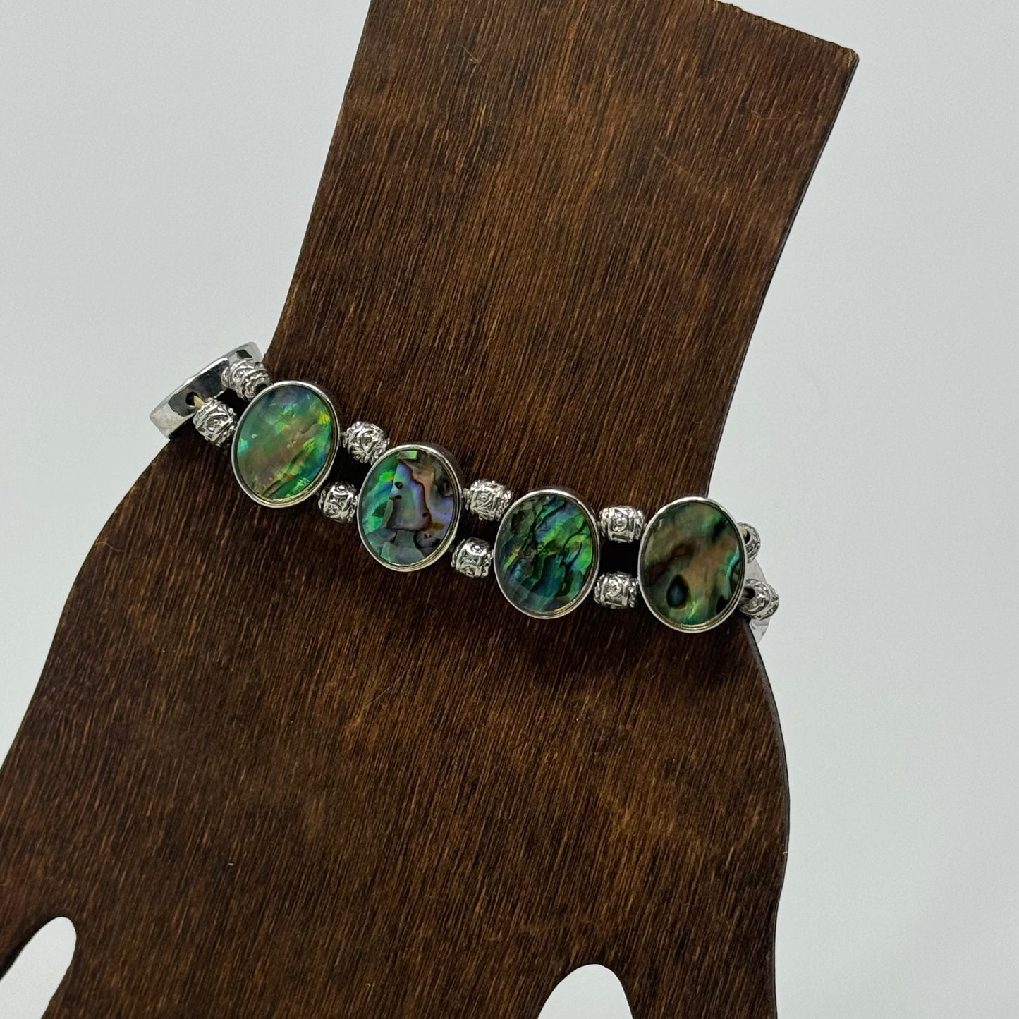 Bracelet Beachy Freshwater Pearl Beaded Metallic Mother Of Pearl Green 7 in