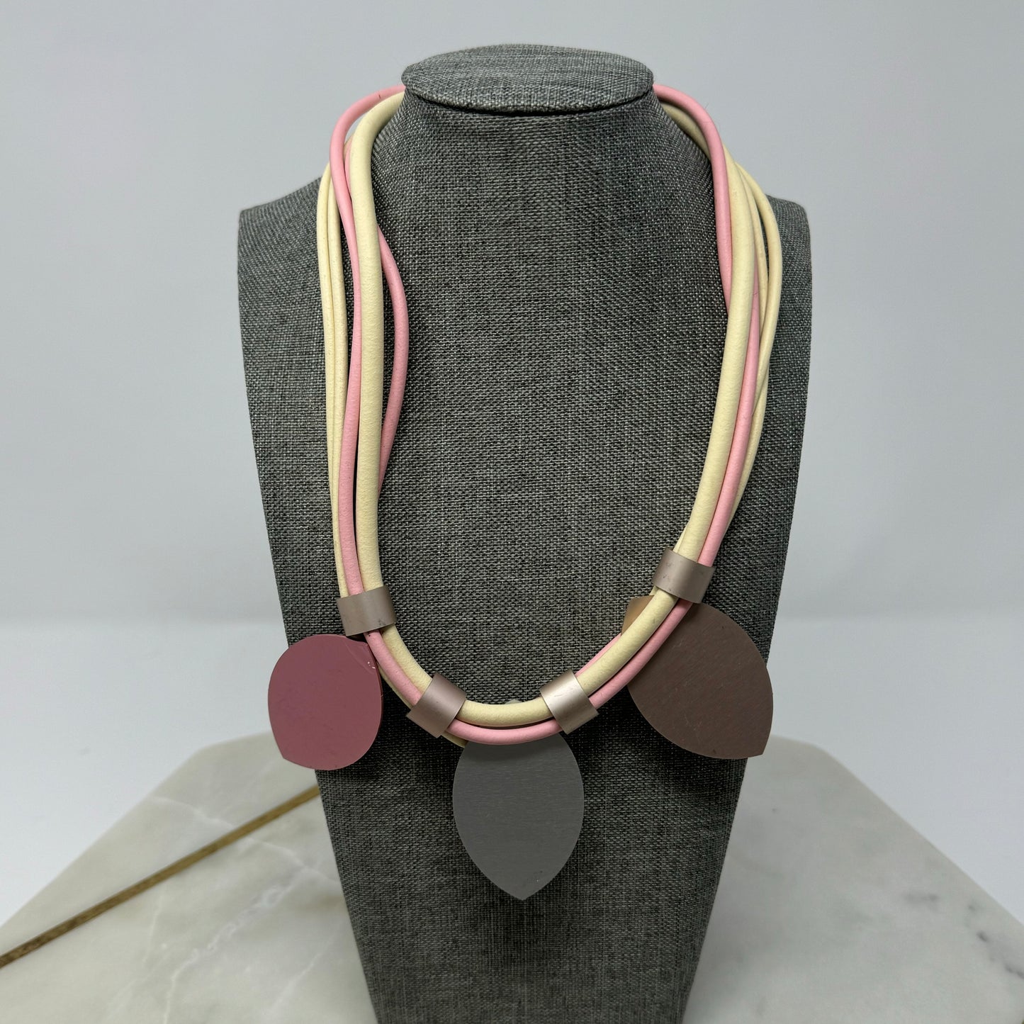 Womens Necklace Statement Metal Leaf Pendants Pink Cord 18 in Magnet Clasp