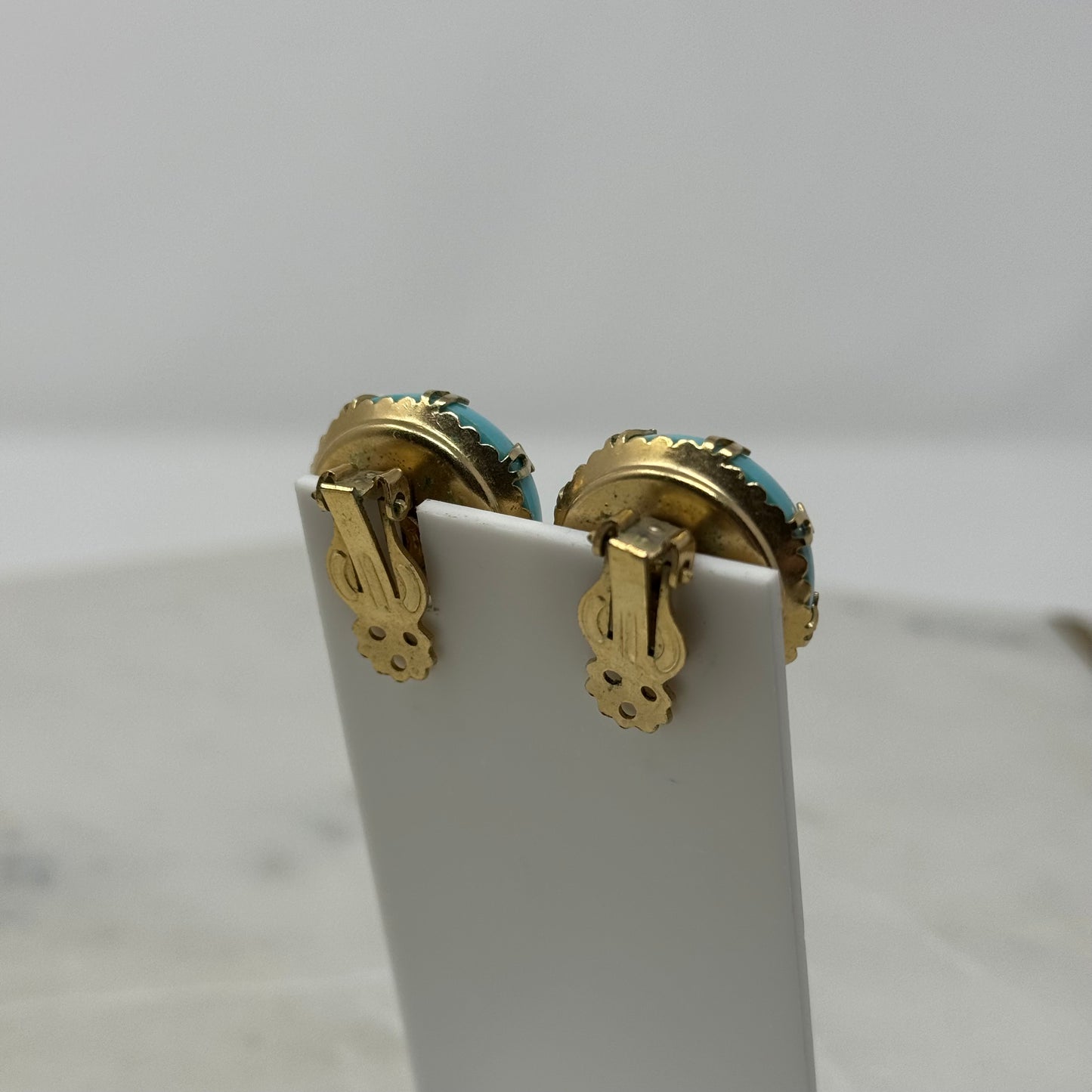 Vintage Classy Round Gold & Teal Clip-On Earrings