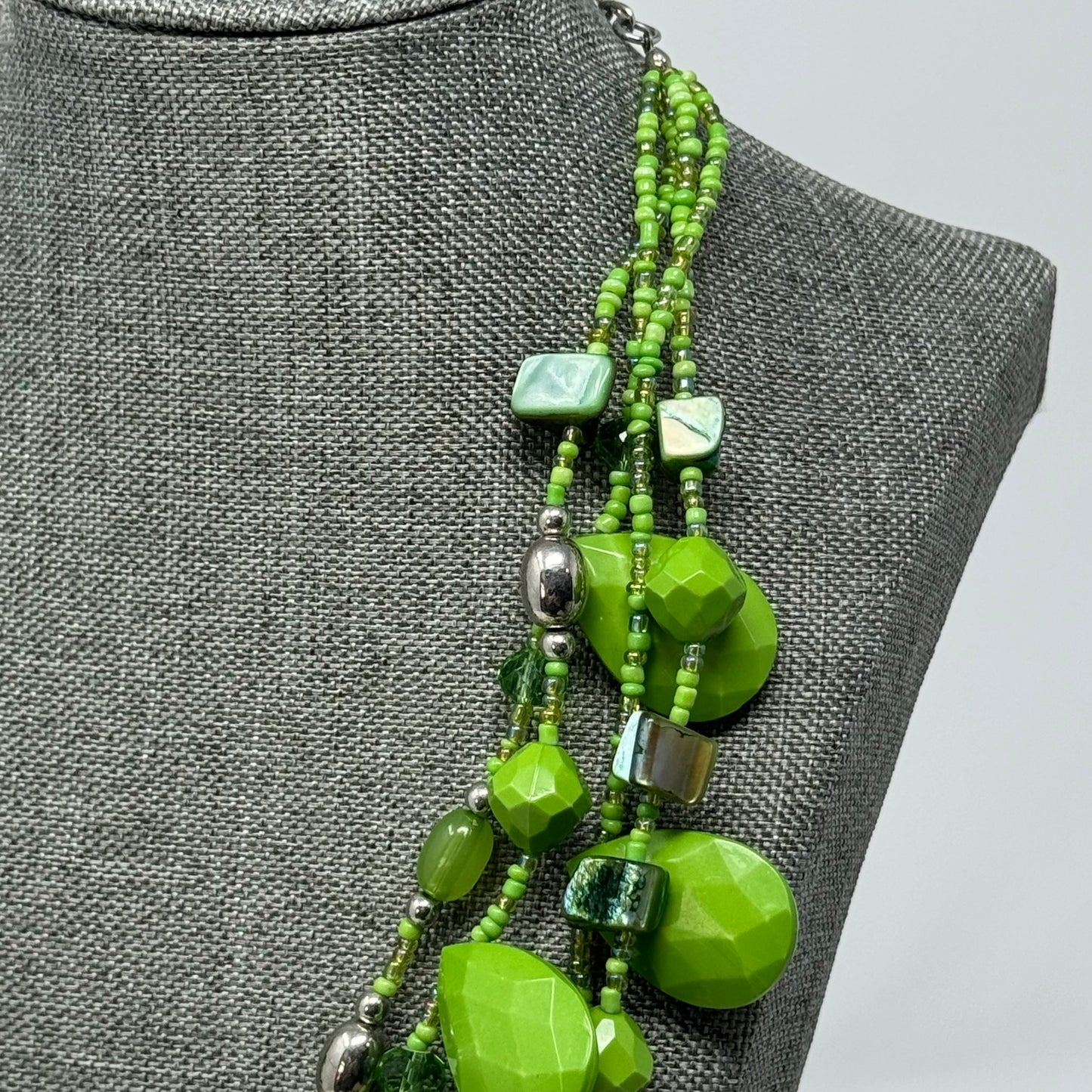 Women’s Necklace Boho Statement Beaded Teardrop Pendants Green Shell 16 in