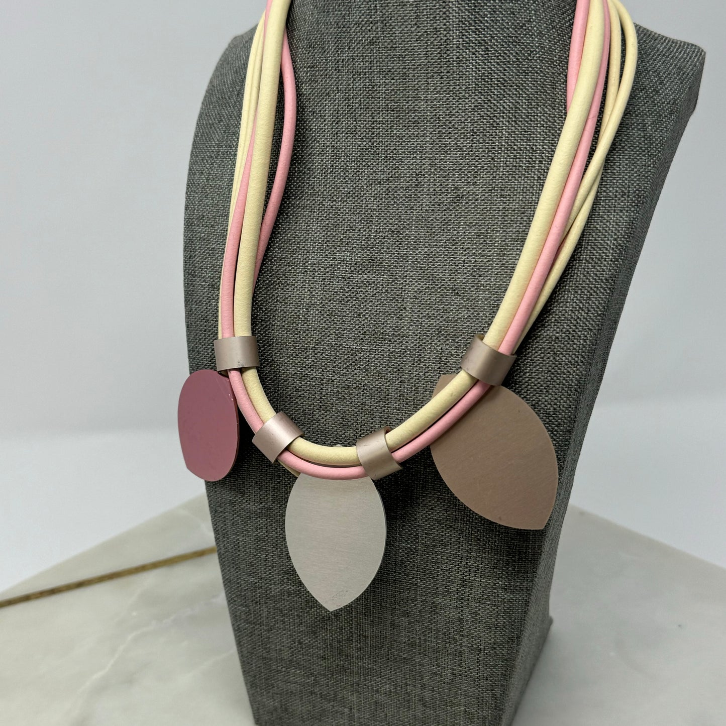 Womens Necklace Statement Metal Leaf Pendants Pink Cord 18 in Magnet Clasp