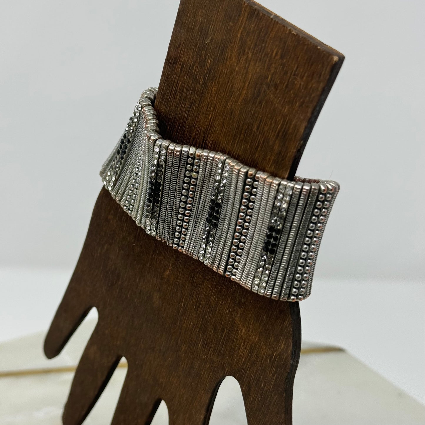 Bracelet Boho Southwest Metal Work Rhinestone Stretch Cuff 7.5 in Costume Jewelry