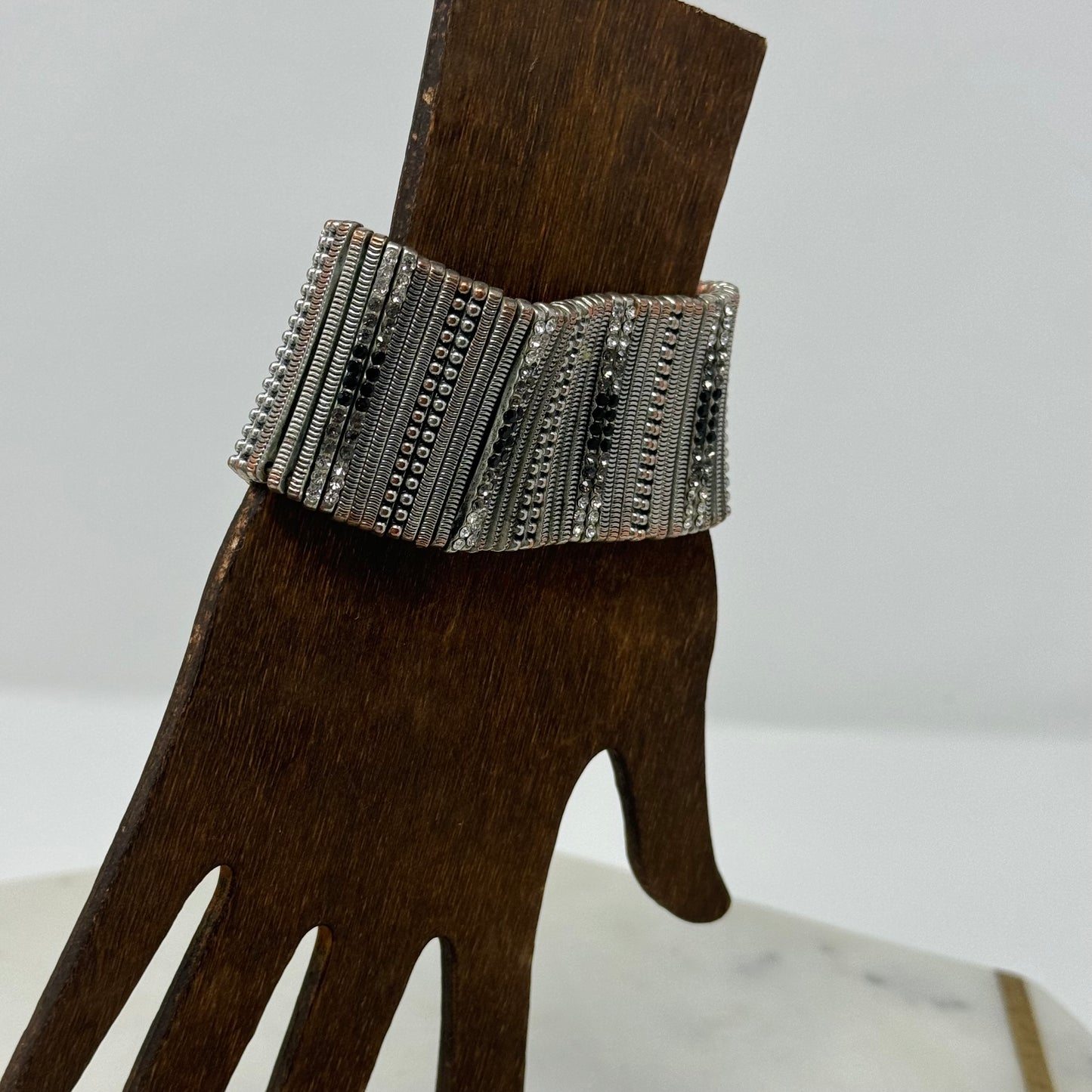 Bracelet Boho Southwest Metal Work Rhinestone Stretch Cuff 7.5 in Costume Jewelry