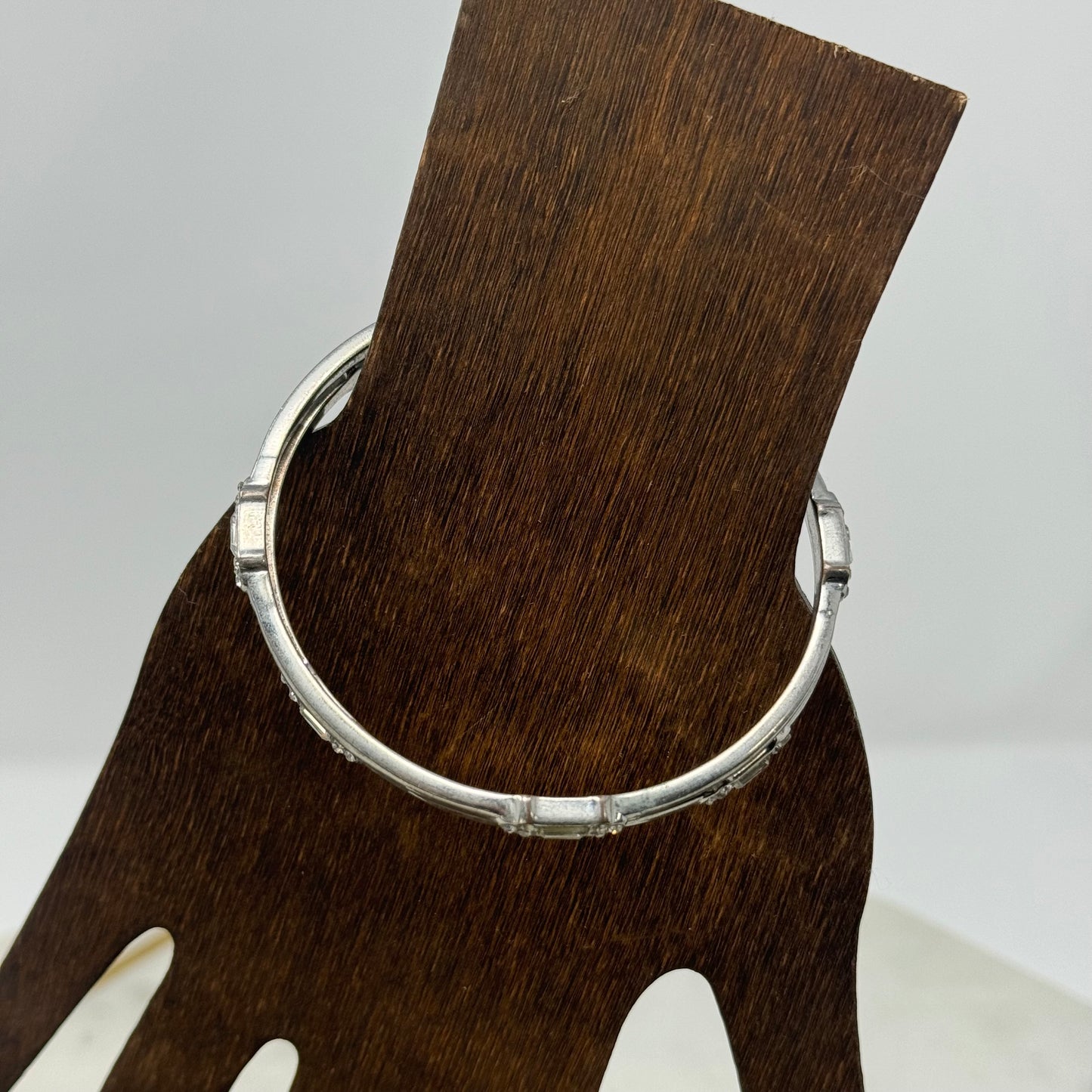 Bracelet Rhinestone Inlay Silver Tone Metal Bangle Bangle Set 7.75 in Fashion Jewelry
