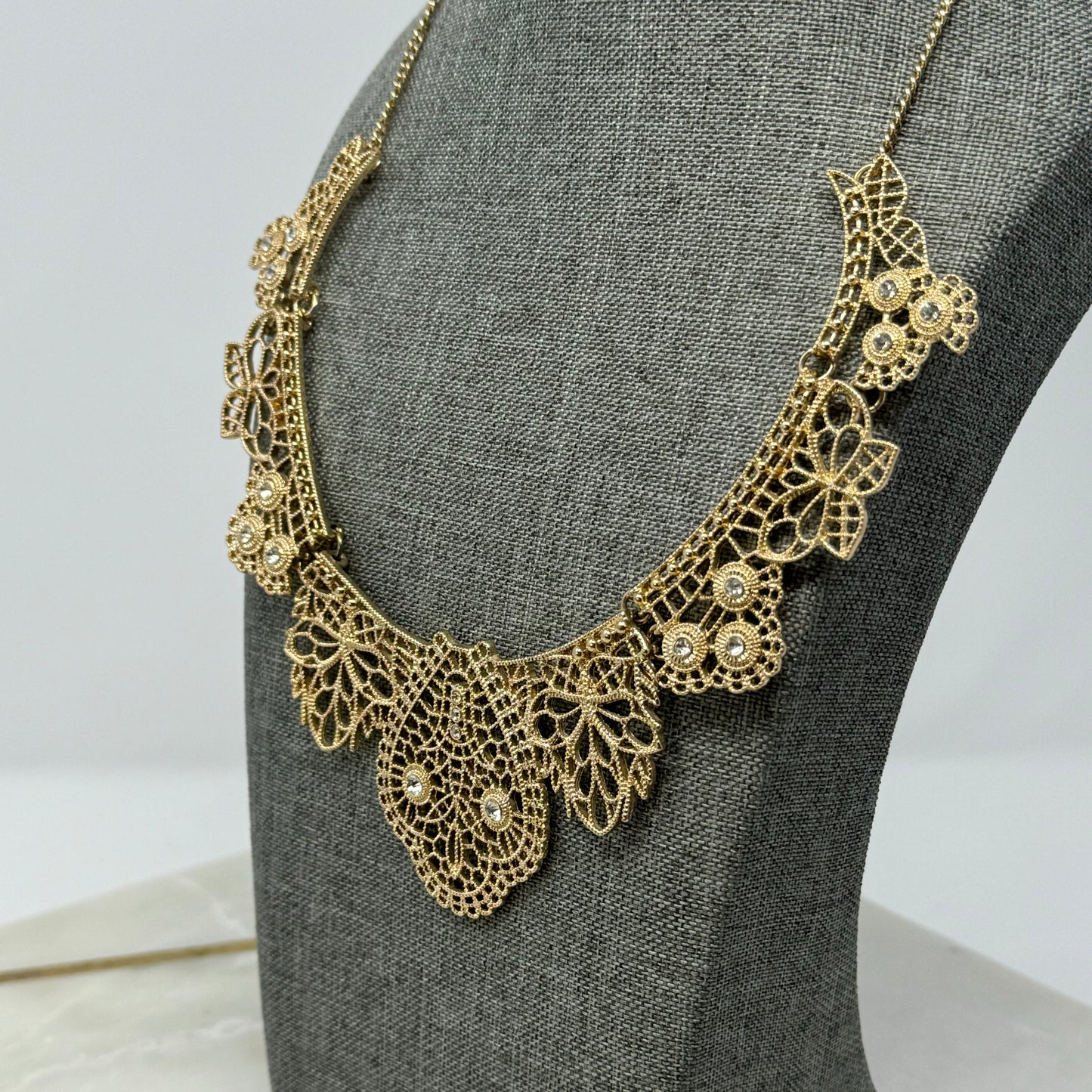 Women’s Necklace Boho Statement Intricate Metalwork Gold Tone 18 inch