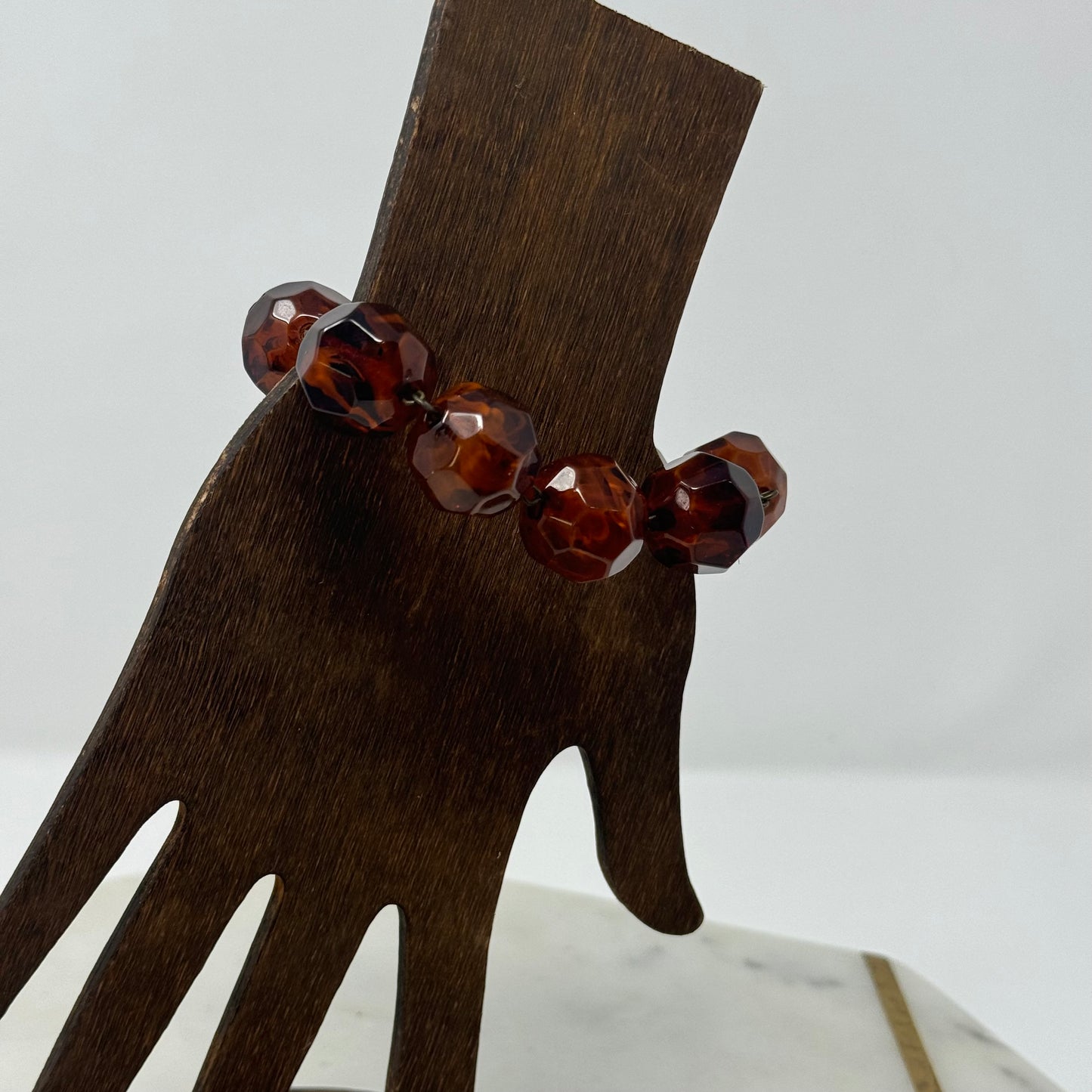 Bracelet Faceted Amber Tone Bead Stretch Bangle Chunky Brown 6 in Costume Jewelry