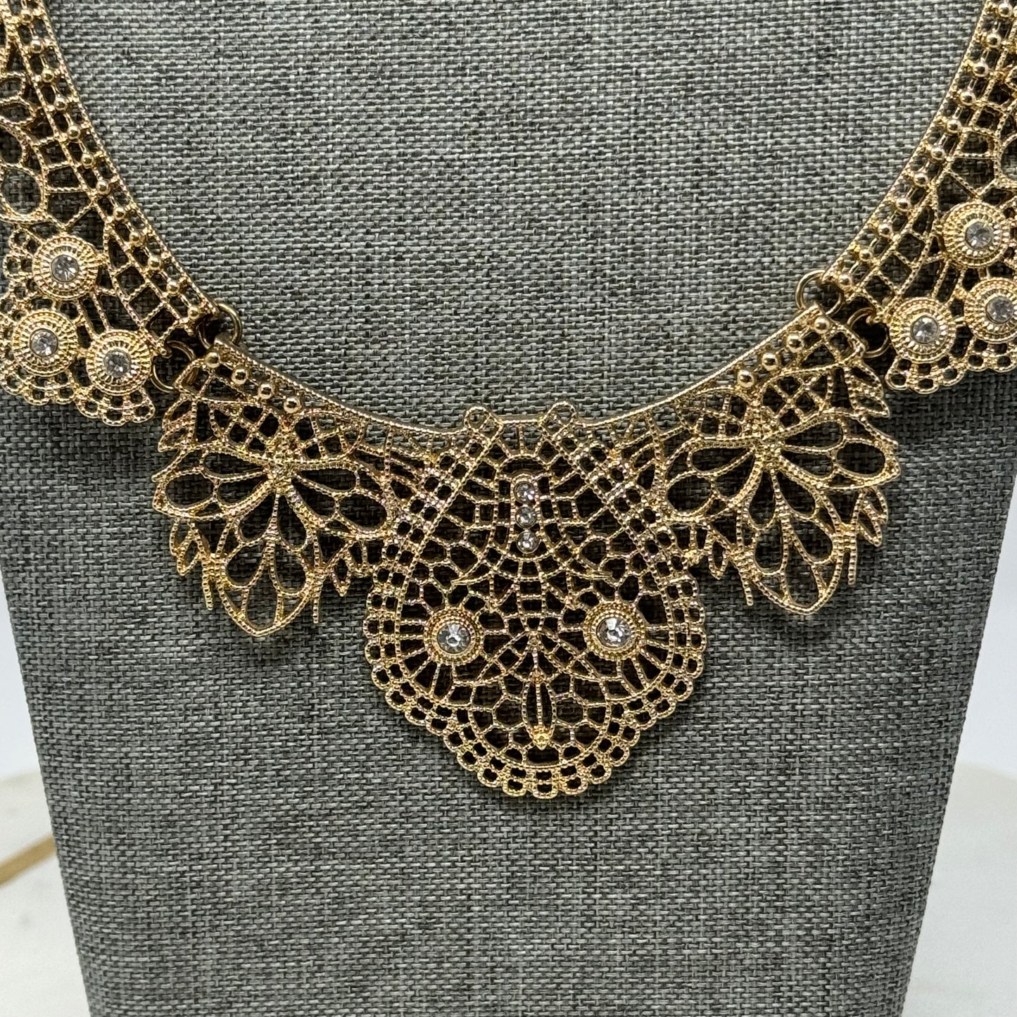 Women’s Necklace Boho Statement Intricate Metalwork Gold Tone 18 inch