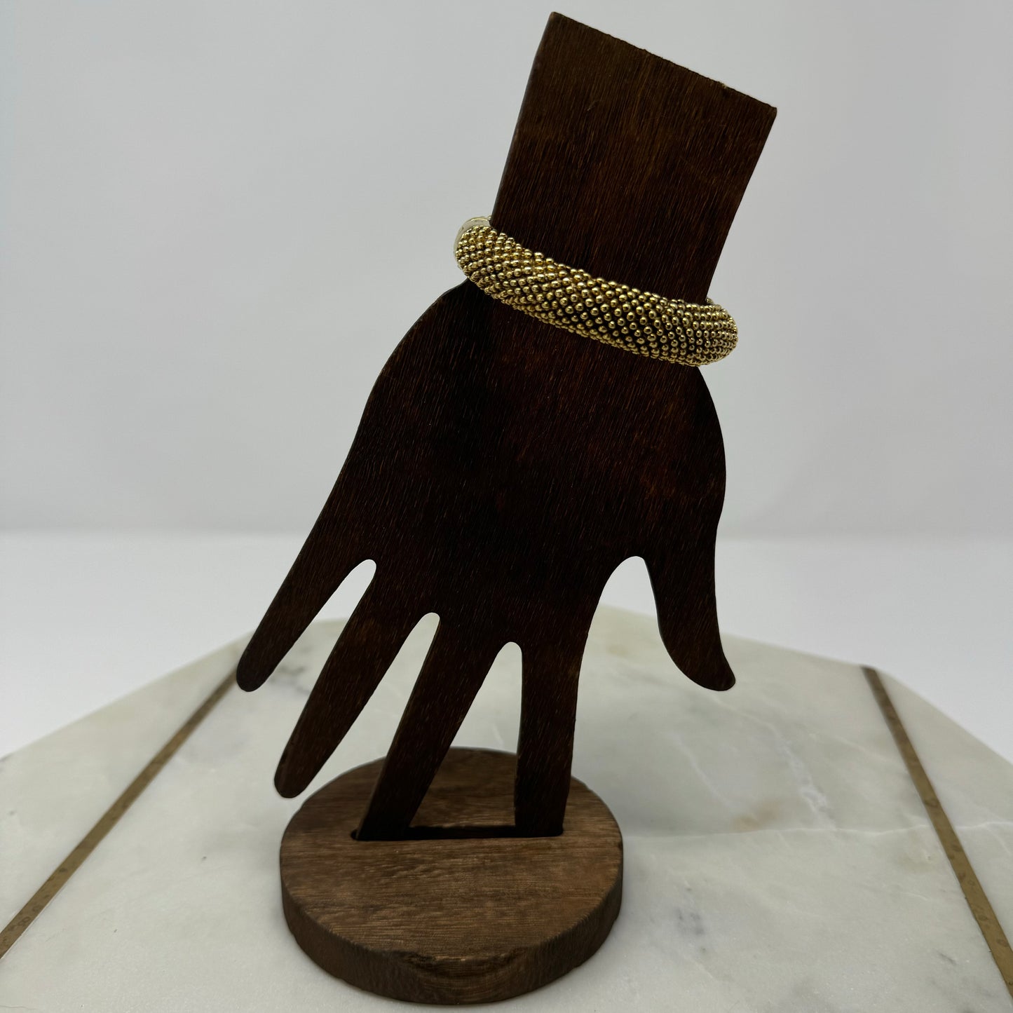 Elegant Gold-Tone Bracelet Magnetic Closure Chic Statement Jewelry
