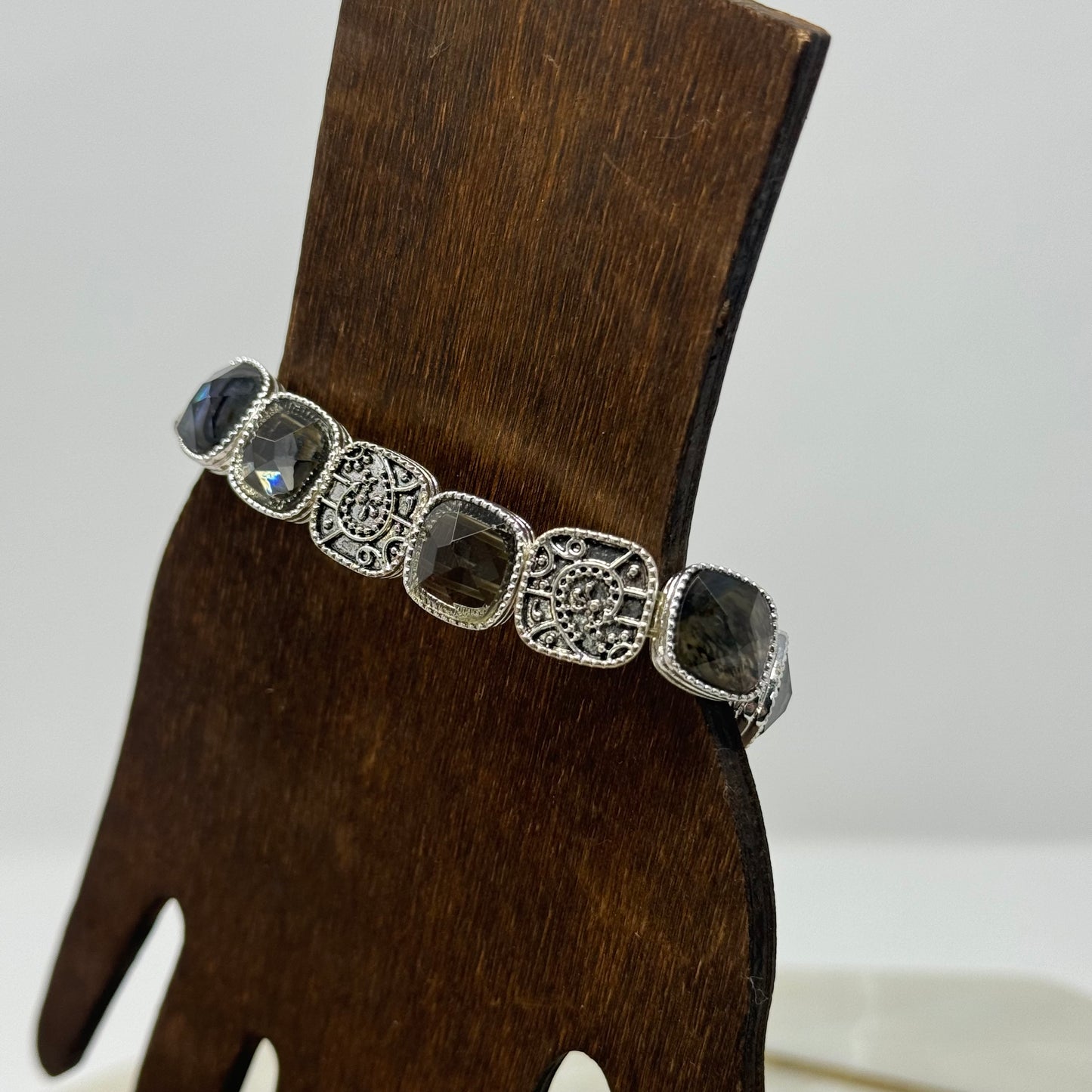Napier Bracelet Southwest Intricate Jewel Crystal Links Stretch Cuff Bangle 7 in Costume Jewelry