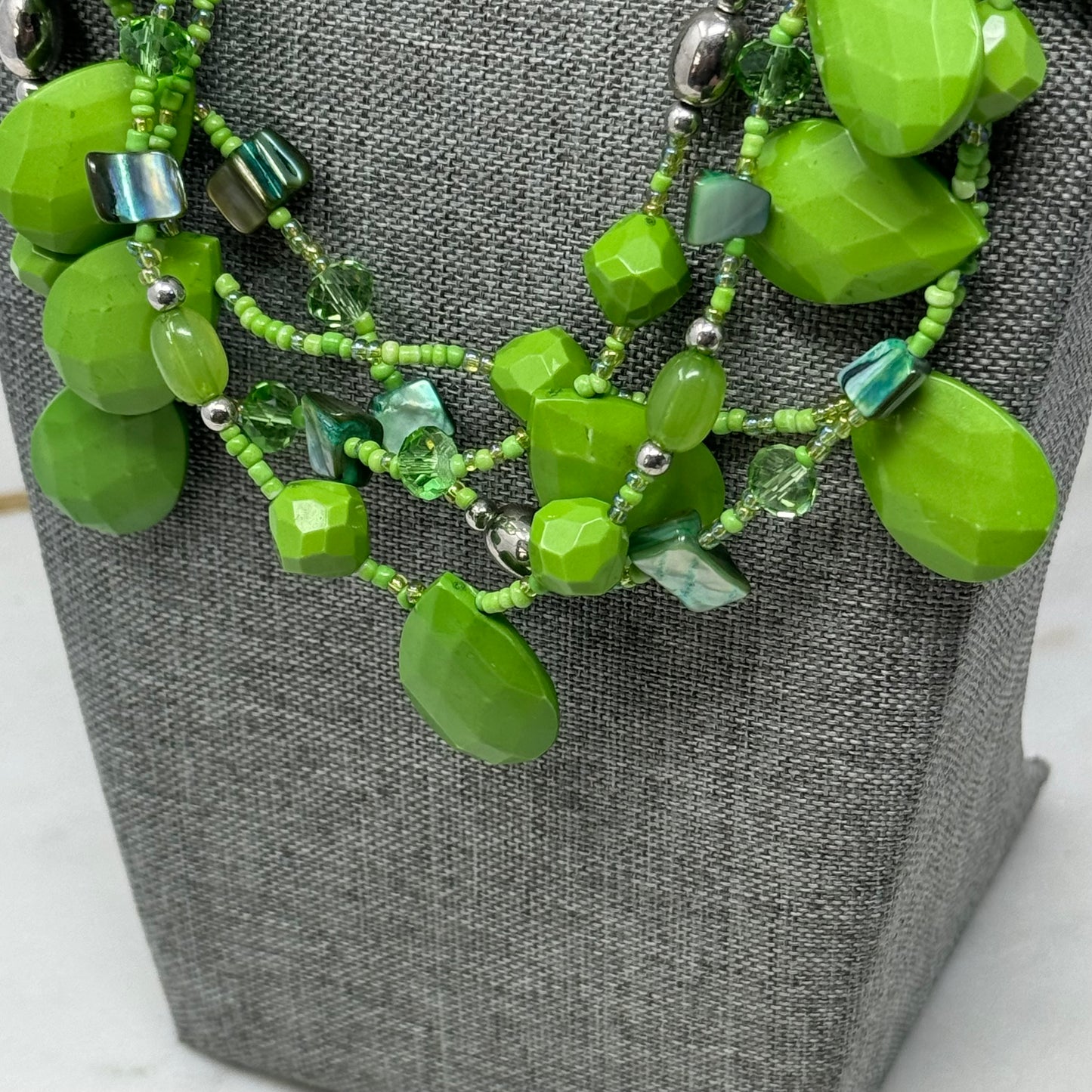 Women’s Necklace Boho Statement Beaded Teardrop Pendants Green Shell 16 in