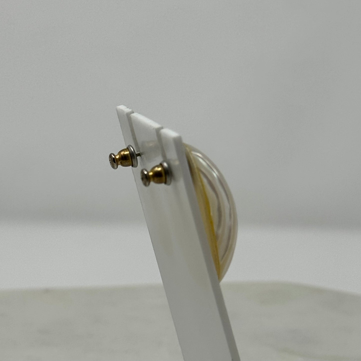 Vintage Oval 1990’s Faux Pearl Post Earrings
