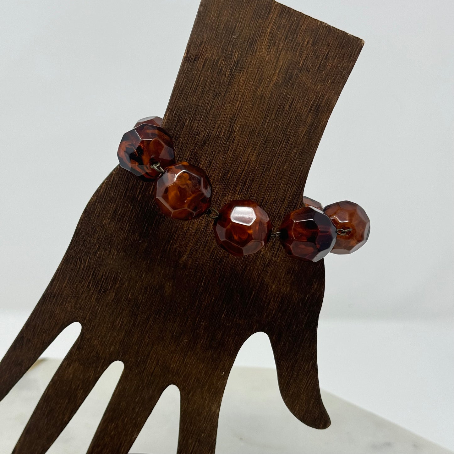Bracelet Faceted Amber Tone Bead Stretch Bangle Chunky Brown 6 in Costume Jewelry