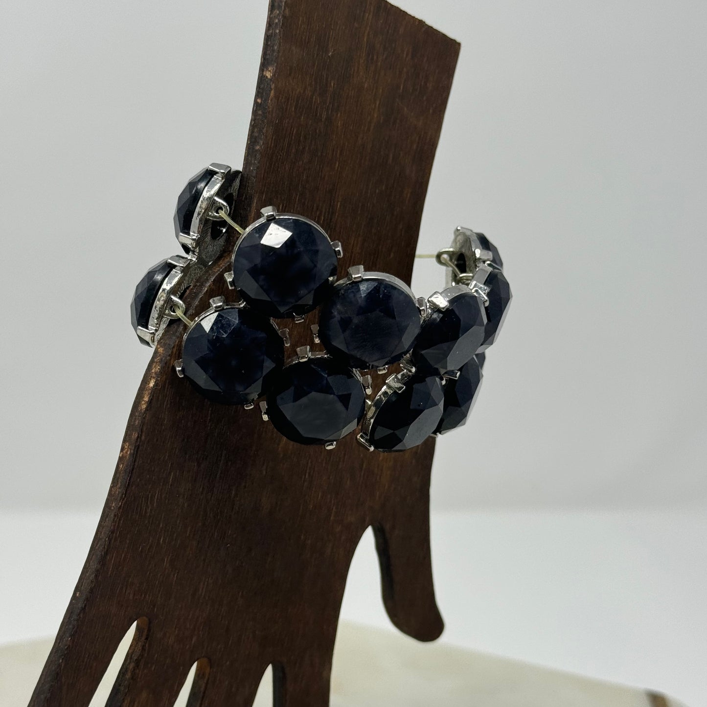 Bracelet Black Statement Rhinestone Stretch Cuff Bangle 8 in Costume Jewelry