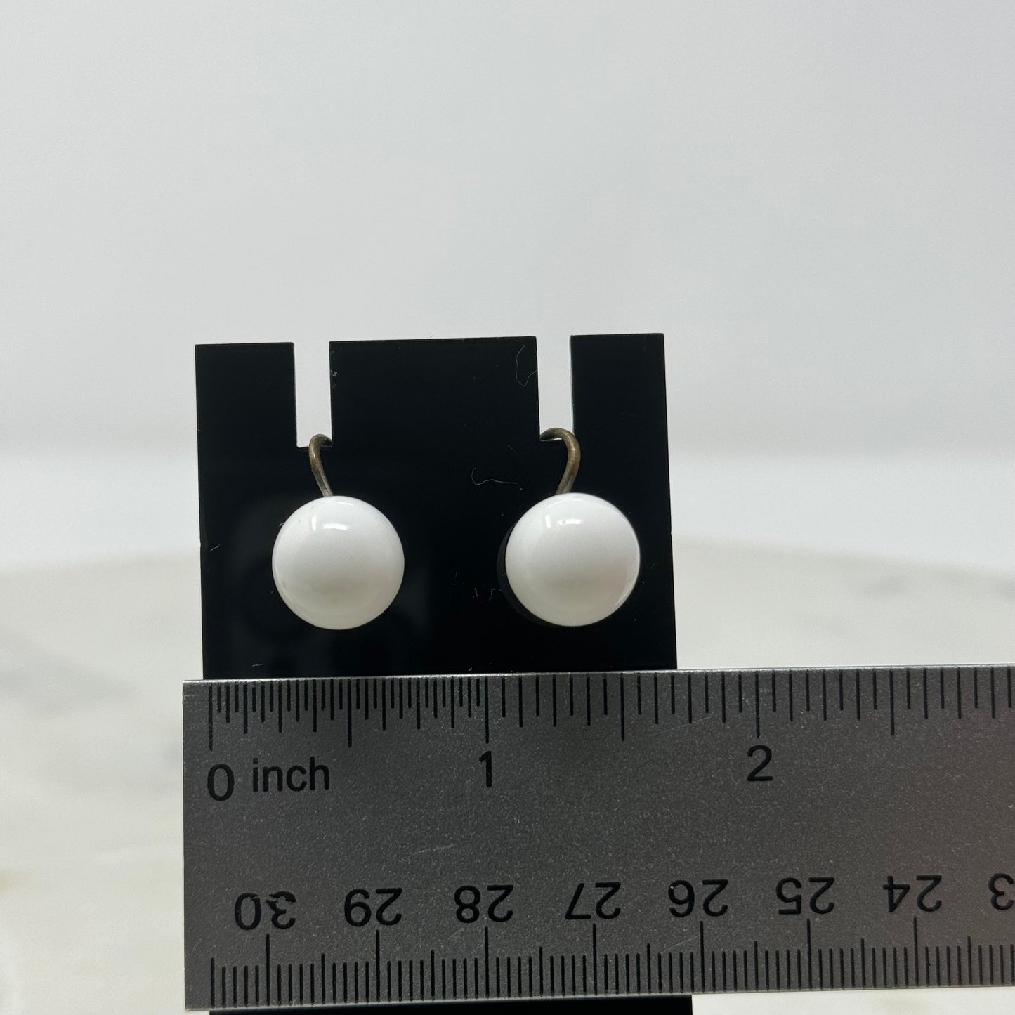 Vintage White Round Screw Back Clip-On Earrings