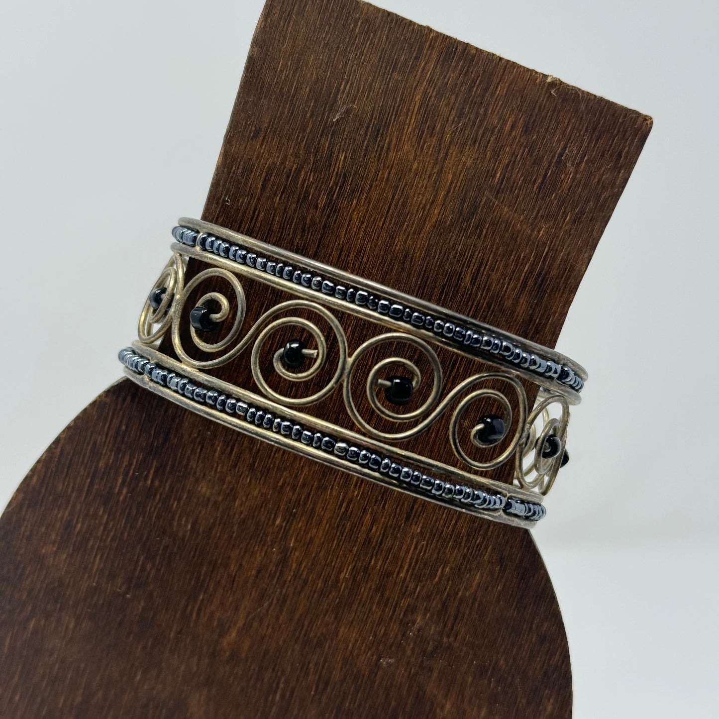 Vintage Silver & Black Beaded Bracelet with Swirl Design - Trendy Boho Fashion Jewelry