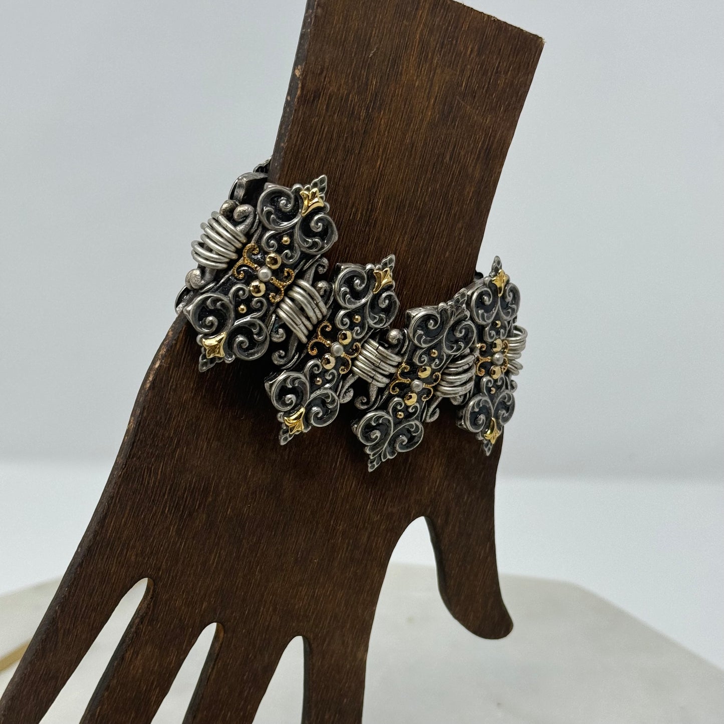 Bracelet Boho Southwest Intricate Segmented Metal Work Link Bangle Cuff 7.5 in Costume Jewelry