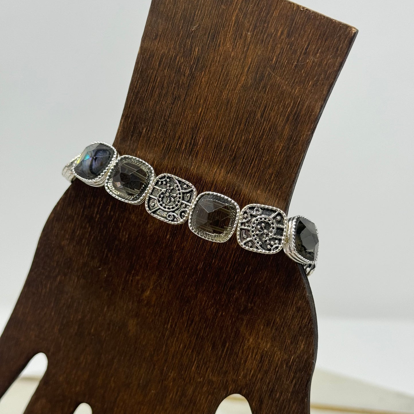 Napier Bracelet Southwest Intricate Jewel Crystal Links Stretch Cuff Bangle 7 in Costume Jewelry