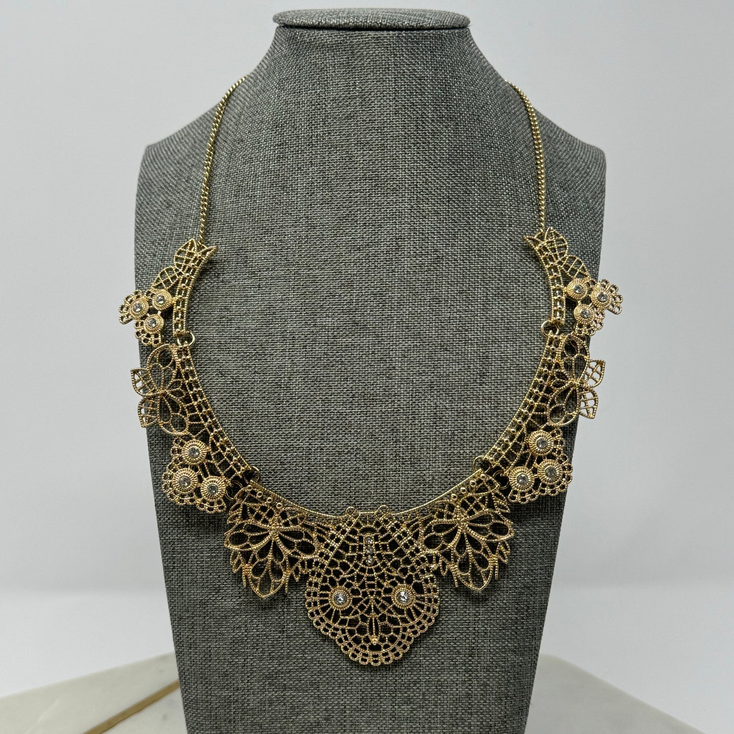 Women’s Necklace Boho Statement Intricate Metalwork Gold Tone 18 inch