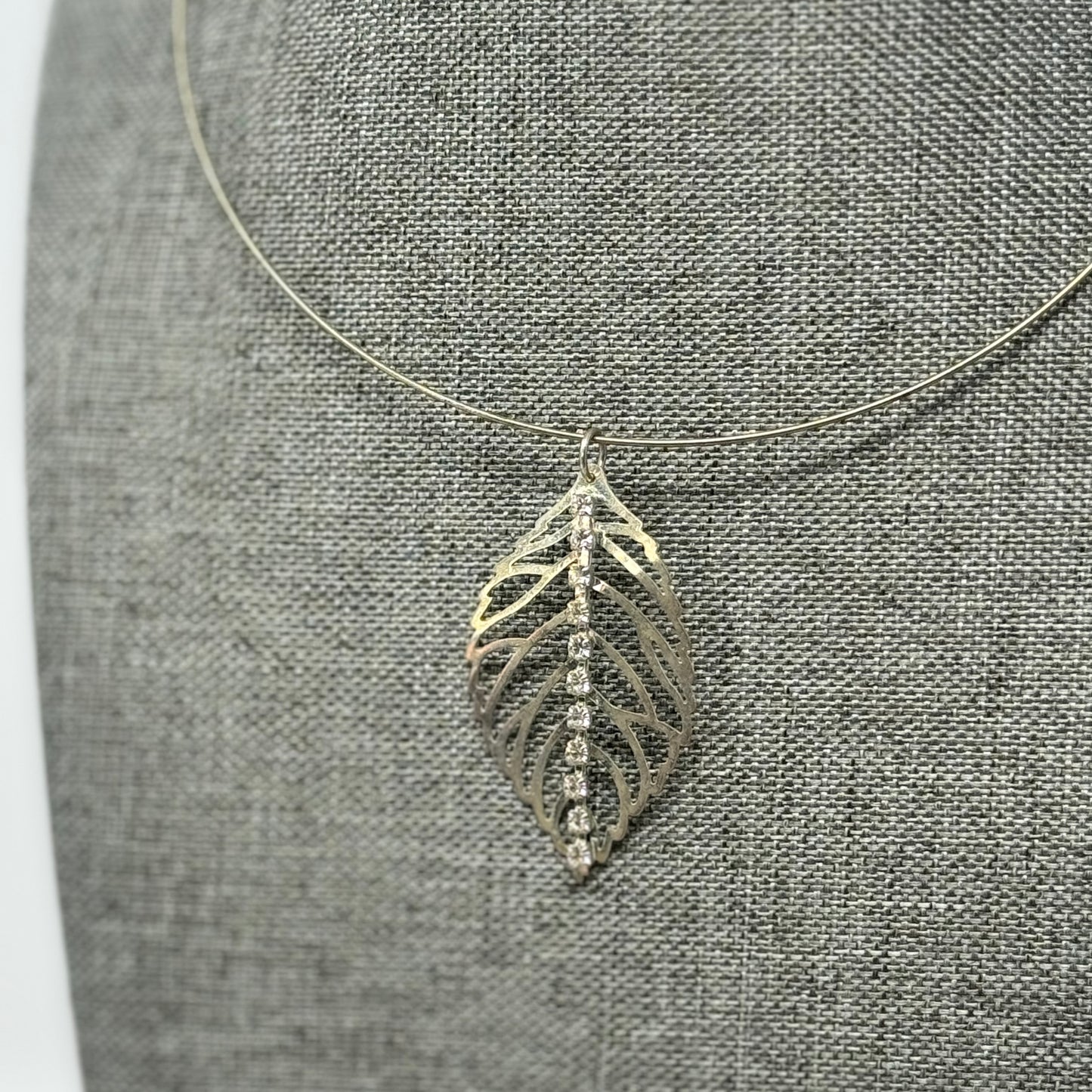 Necklace Collar Statement Silver Tone Leaf Pendant Cable Chain 16”
