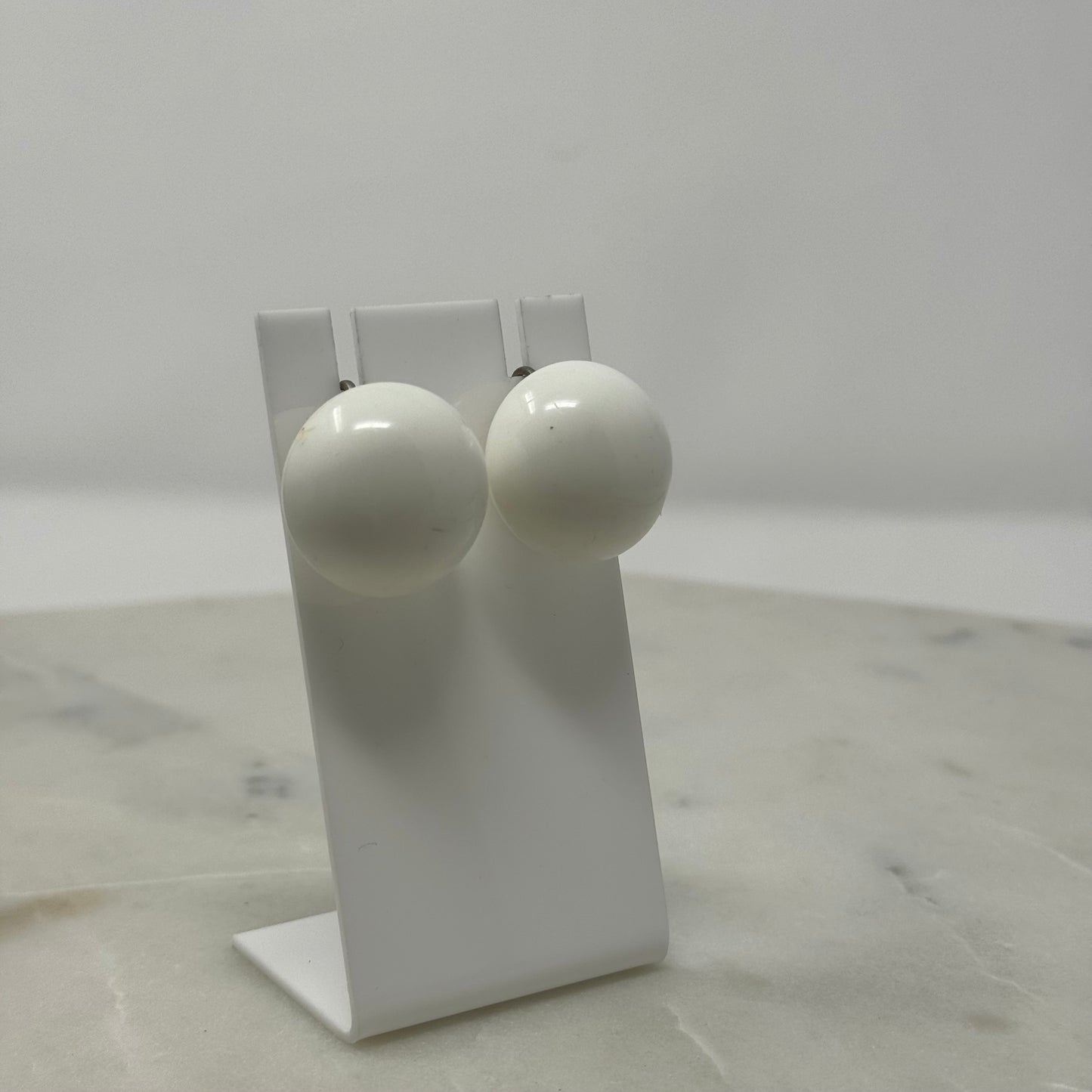 Rounded Retro White Clip-On Earrings
