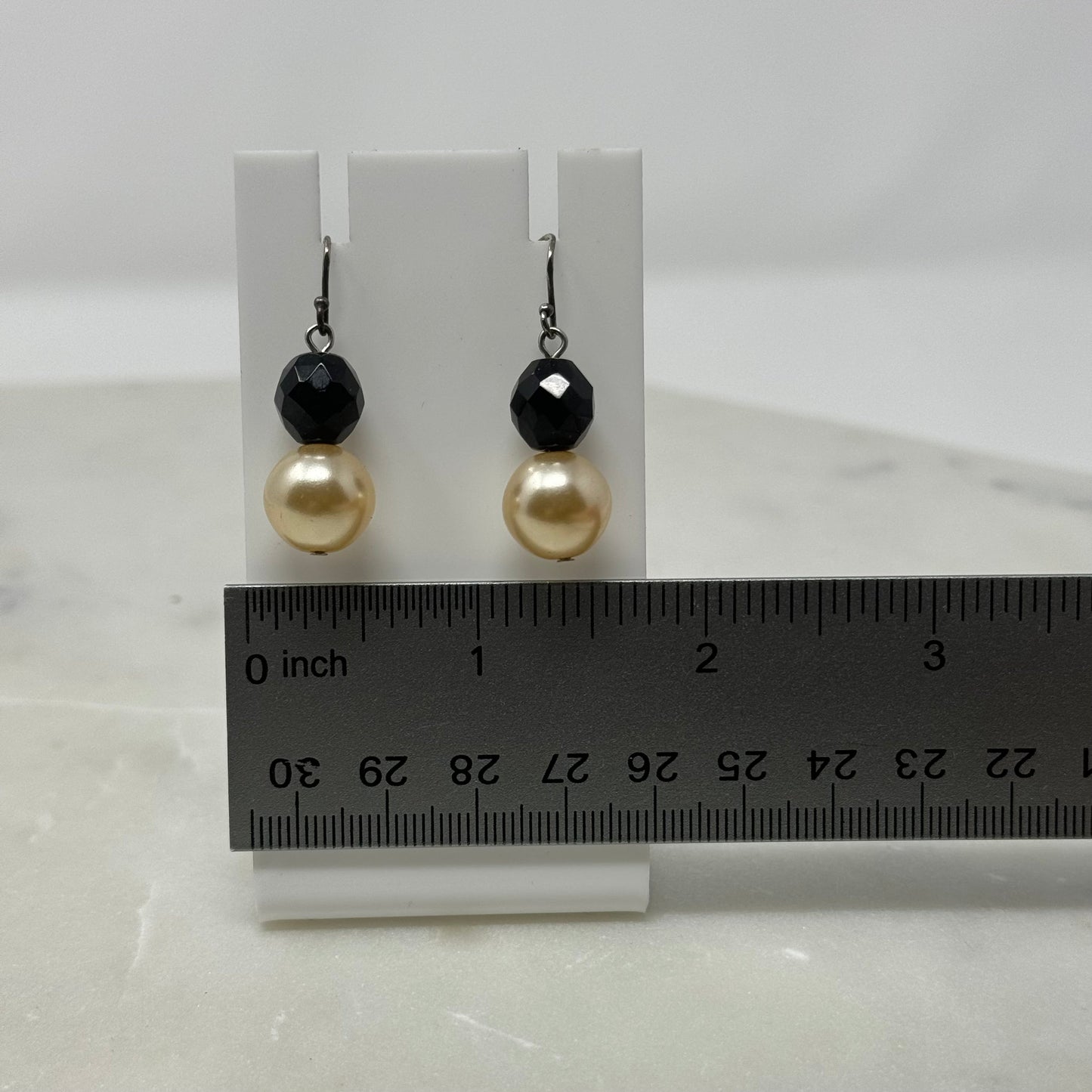 New White House Black Market Pearl Dangle Hook Earrings