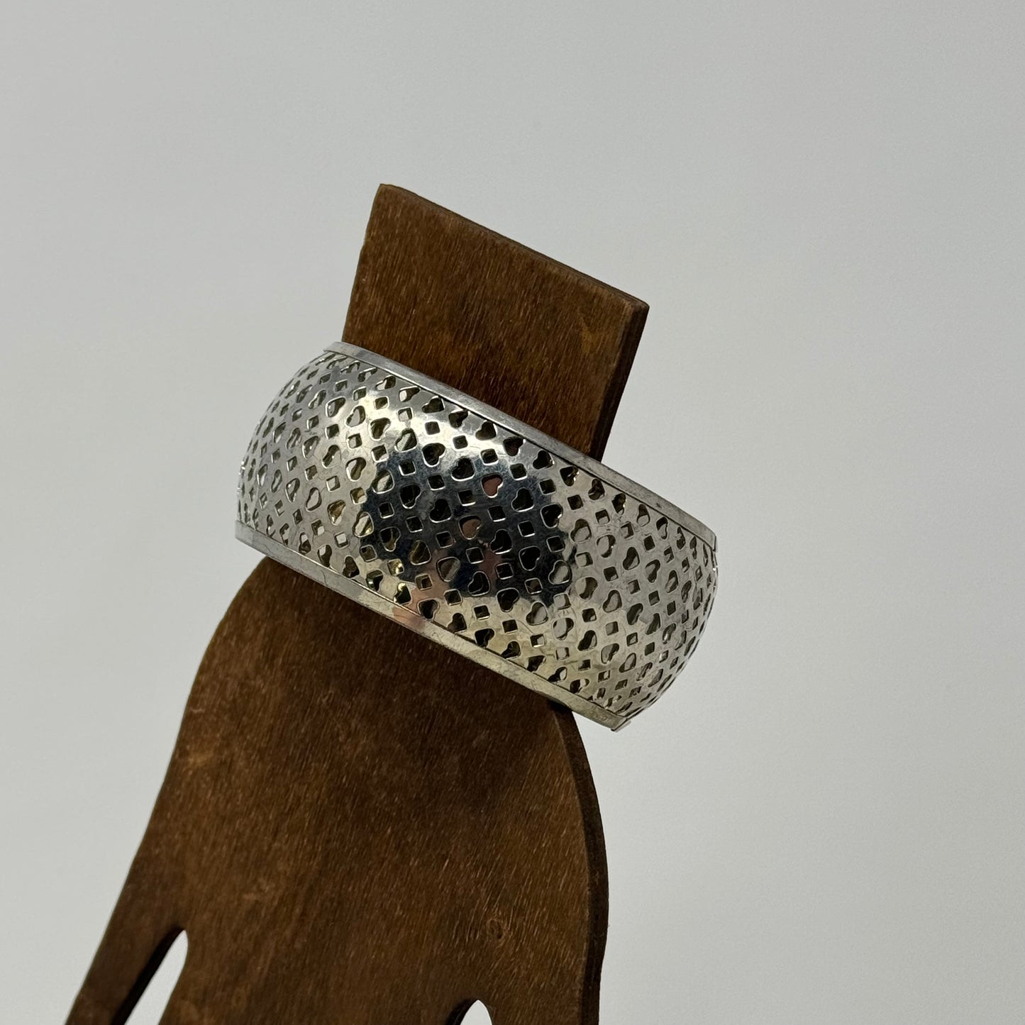 Silver Heart Pattern Bangle Bracelet