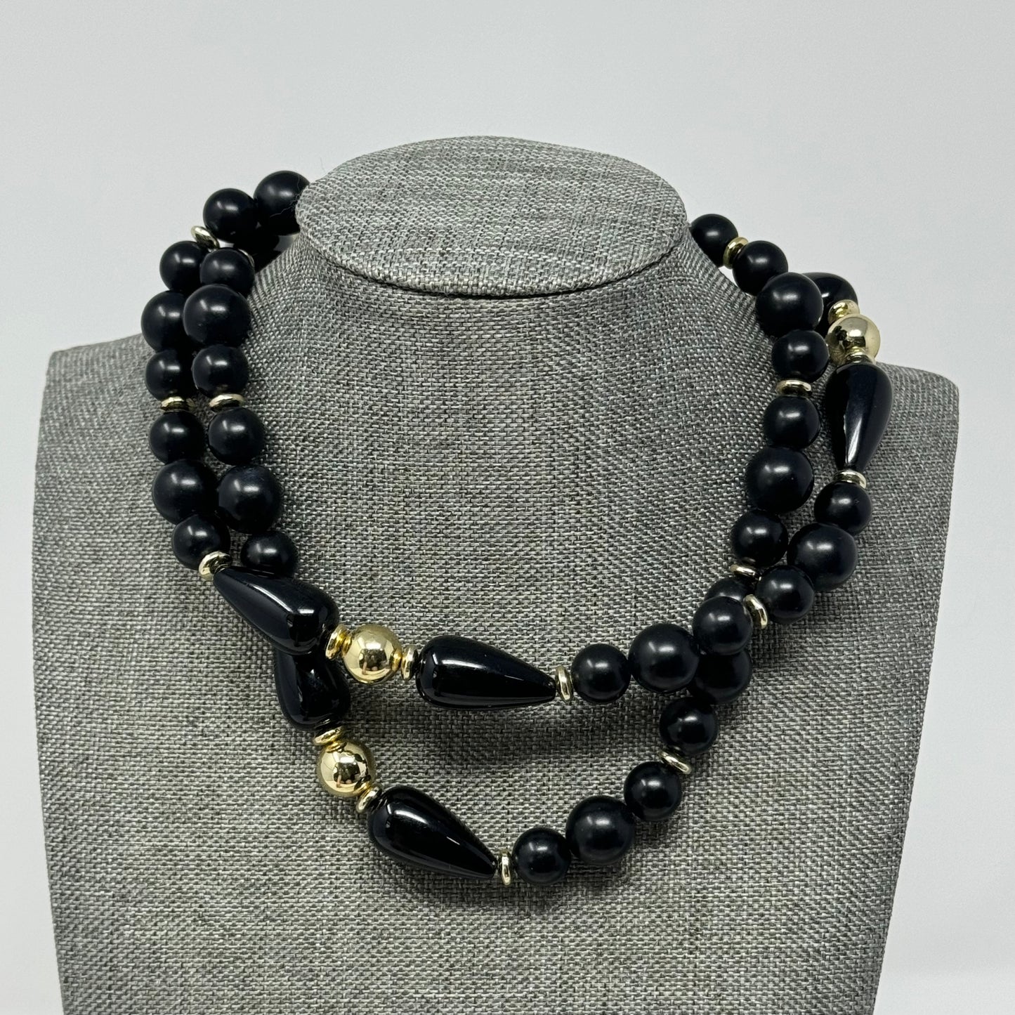 Necklace Retro Statement Black Beaded Strand 28 in Fashion Jewelry