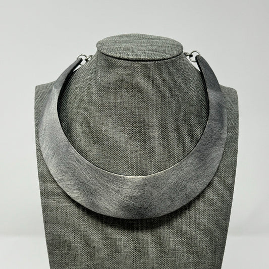Womens Necklace Boho Collar Statement Suede Round 15” Costume Jewelry
