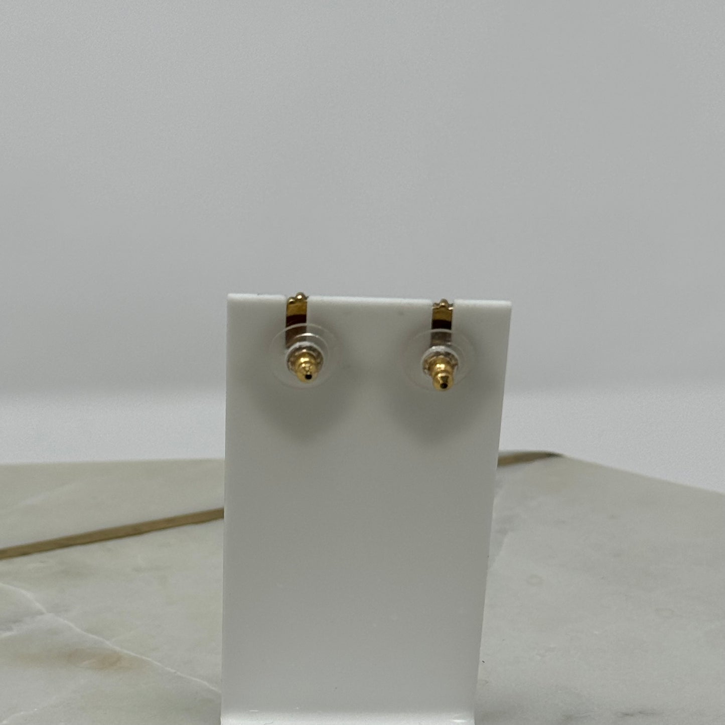 Avon Earrings Boho Southwest Purple Cat Eye 1 in Gold Tone Stud Costume Jewelry