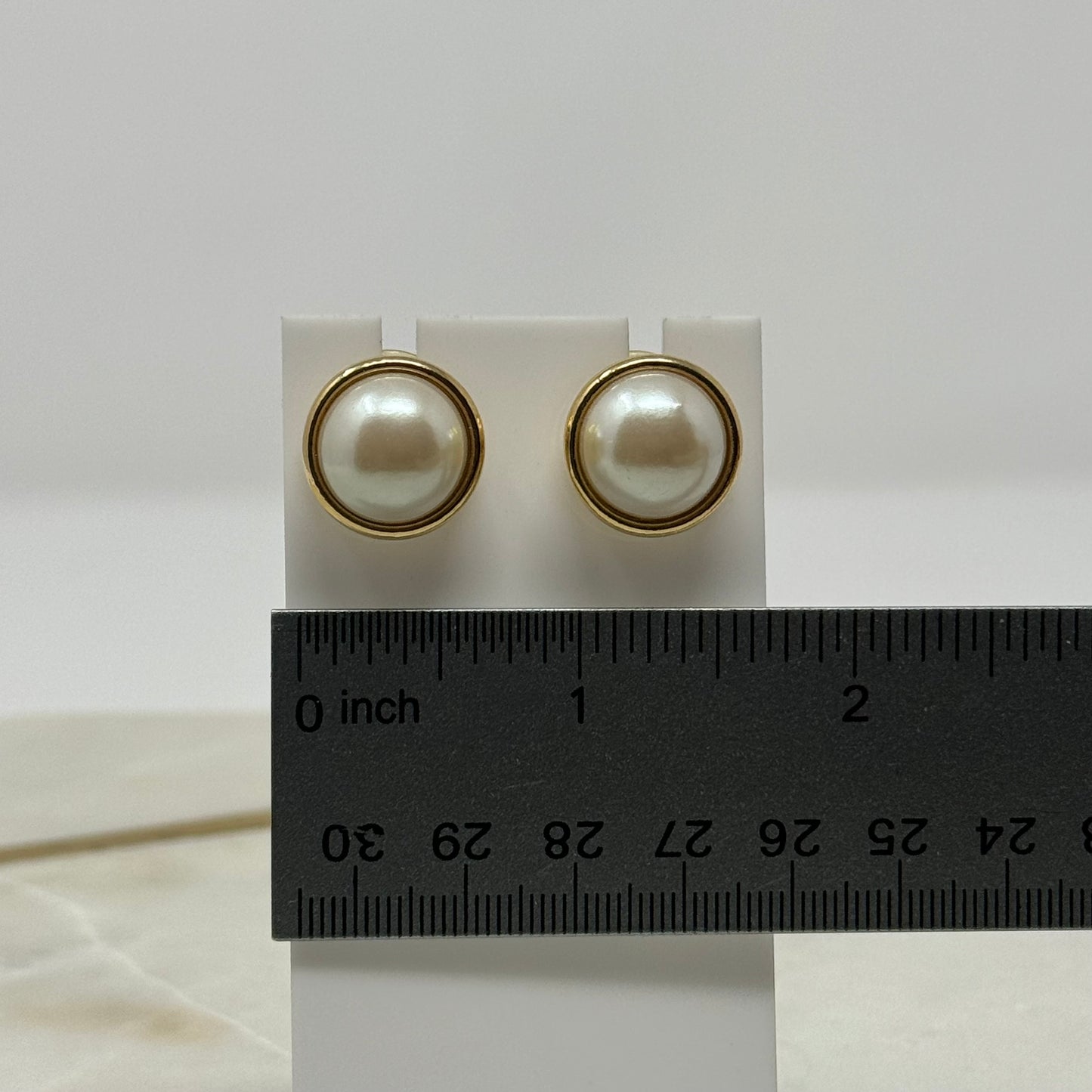 Vintage Marvelo Pearl Gold Accent Post Earrings