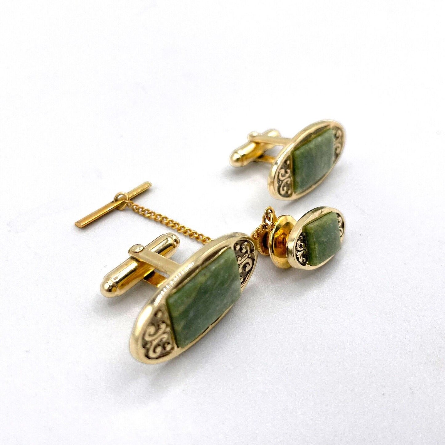 Anson Jade with Gold Cufflink & Tie Tac Set