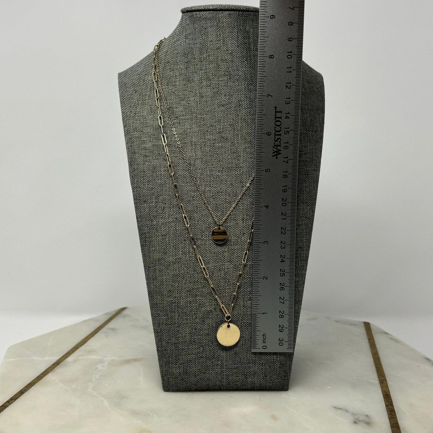 Gold Chain Layered Necklace Minimal Simple Shiny Elegant Sleek Round Pendant