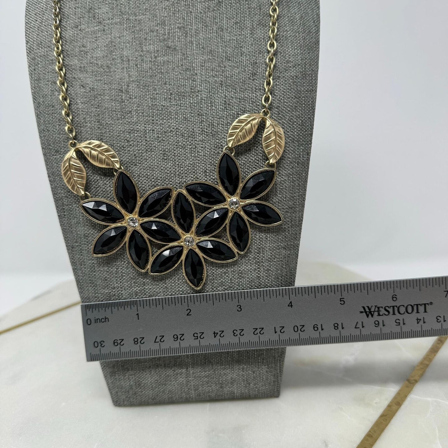 Black Floral Statement Necklace Gold Chain Leaf Faceted Accent Petal Elegant 16”