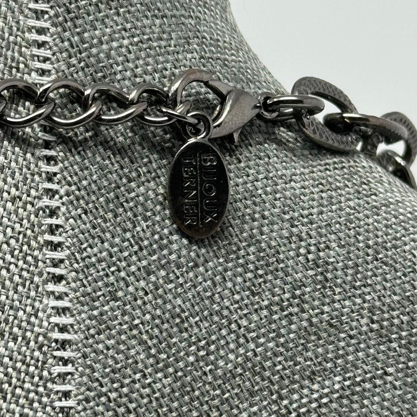 Bijoux Terner Red Statement Necklace Black Gun Metal Chain Bold Faceted Accent 24”