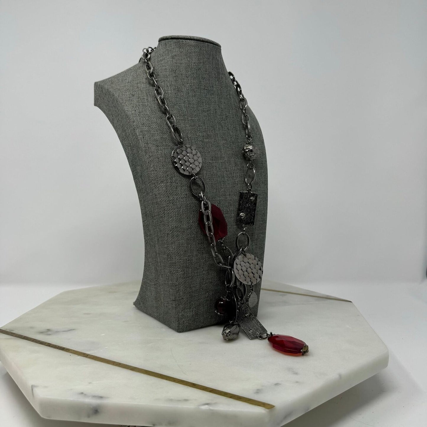 Bijoux Terner Red Statement Necklace Black Gun Metal Chain Bold Faceted Accent 24”