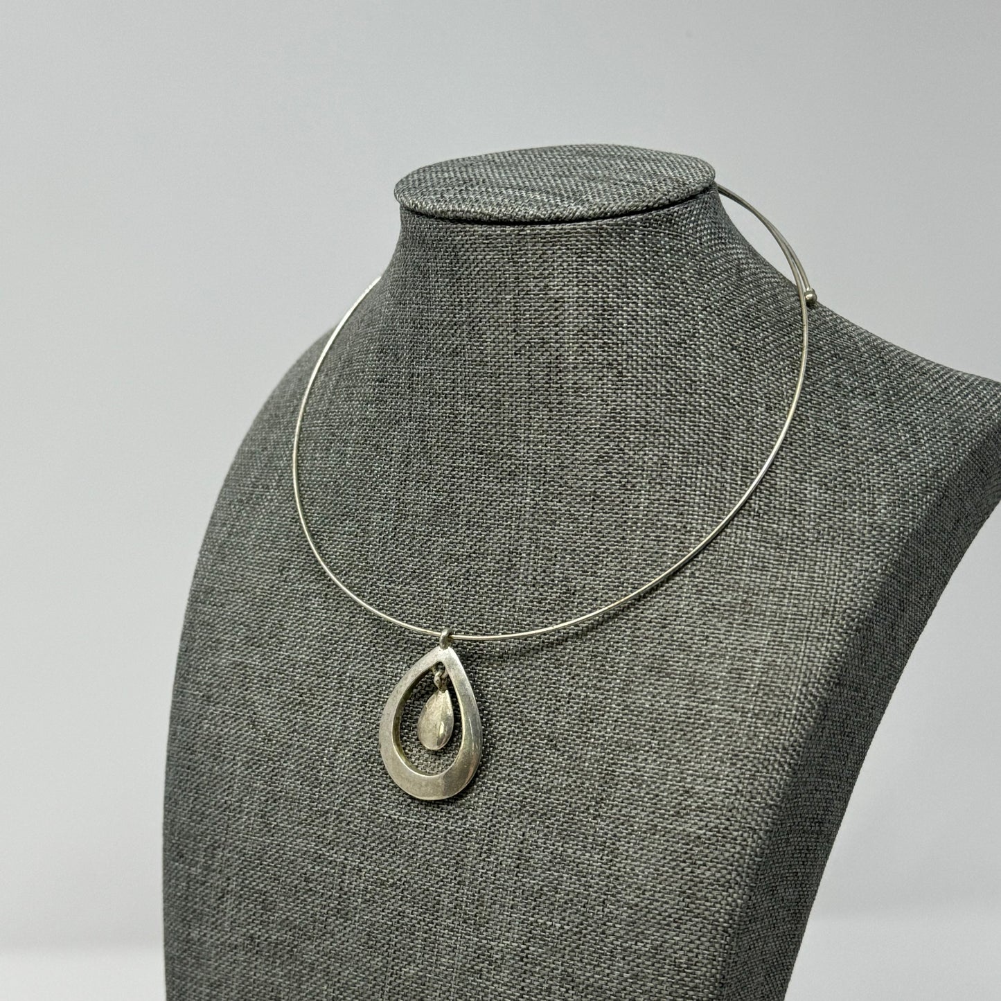 Necklace Collar Statement Silver Tone Teardrop Ring Pendant Cable Chain 16”