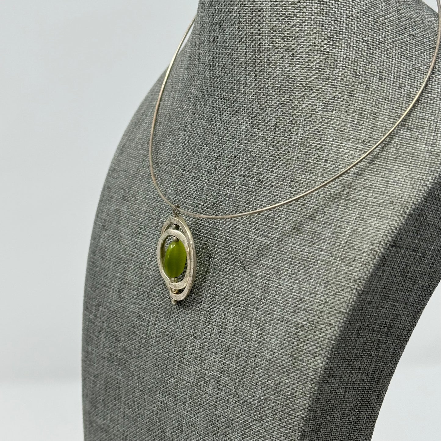 Necklace Collar Statement Silver Tone Round Ring Green Pendant Cable Chain 16”